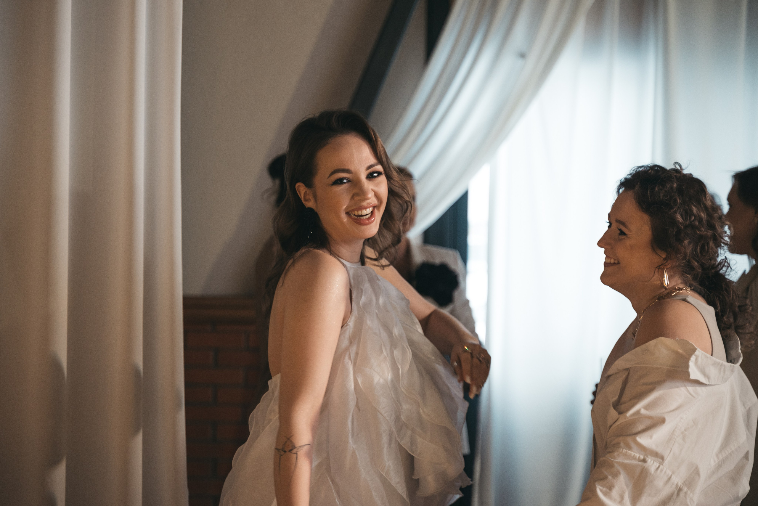 WhiteRoom Pre-wedding. Репортажный и свадебный фотограф в Сургуте