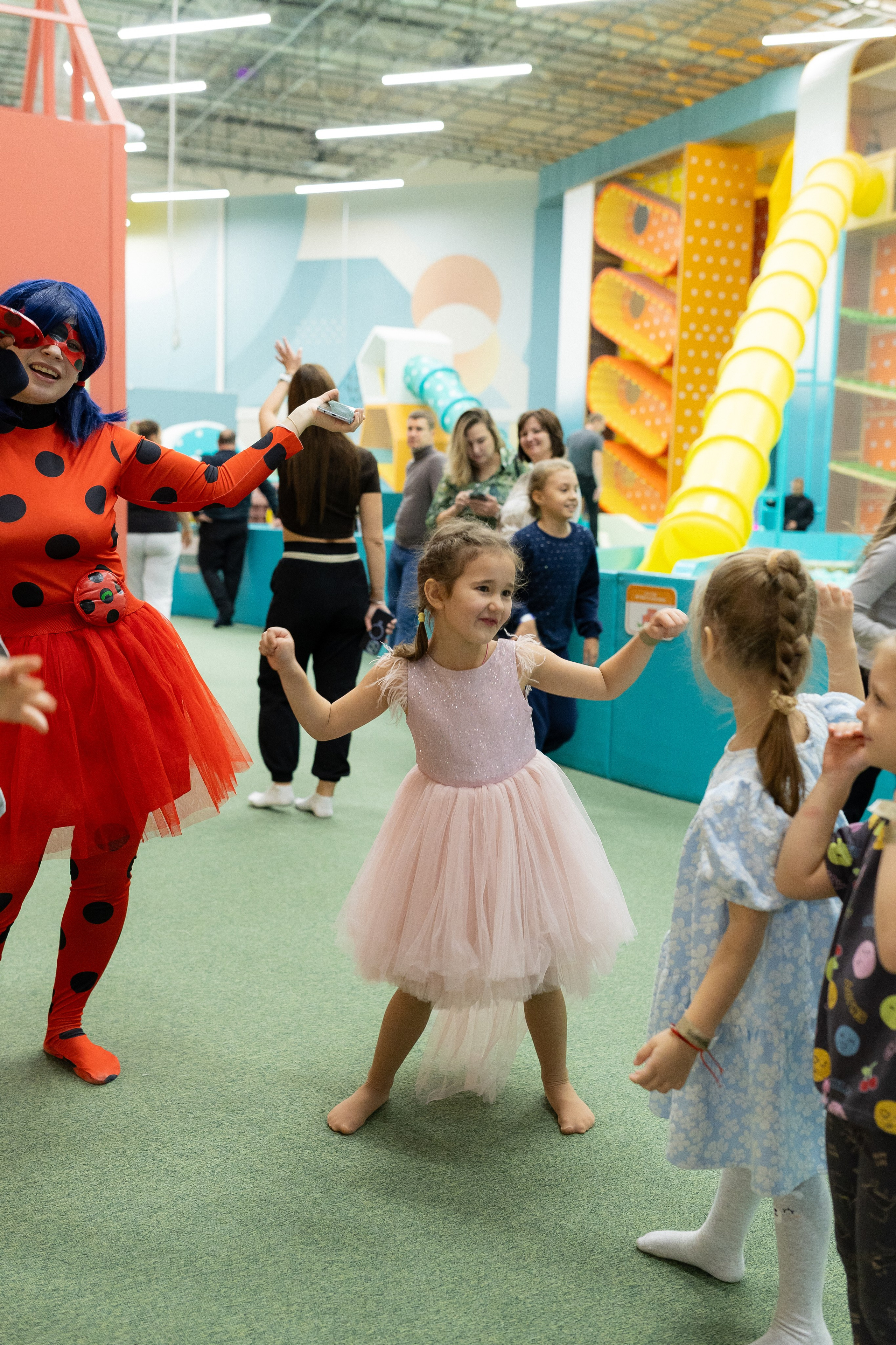 День рождения (SuperLand). Семейный фотограф в Волгограде Надежда Головко