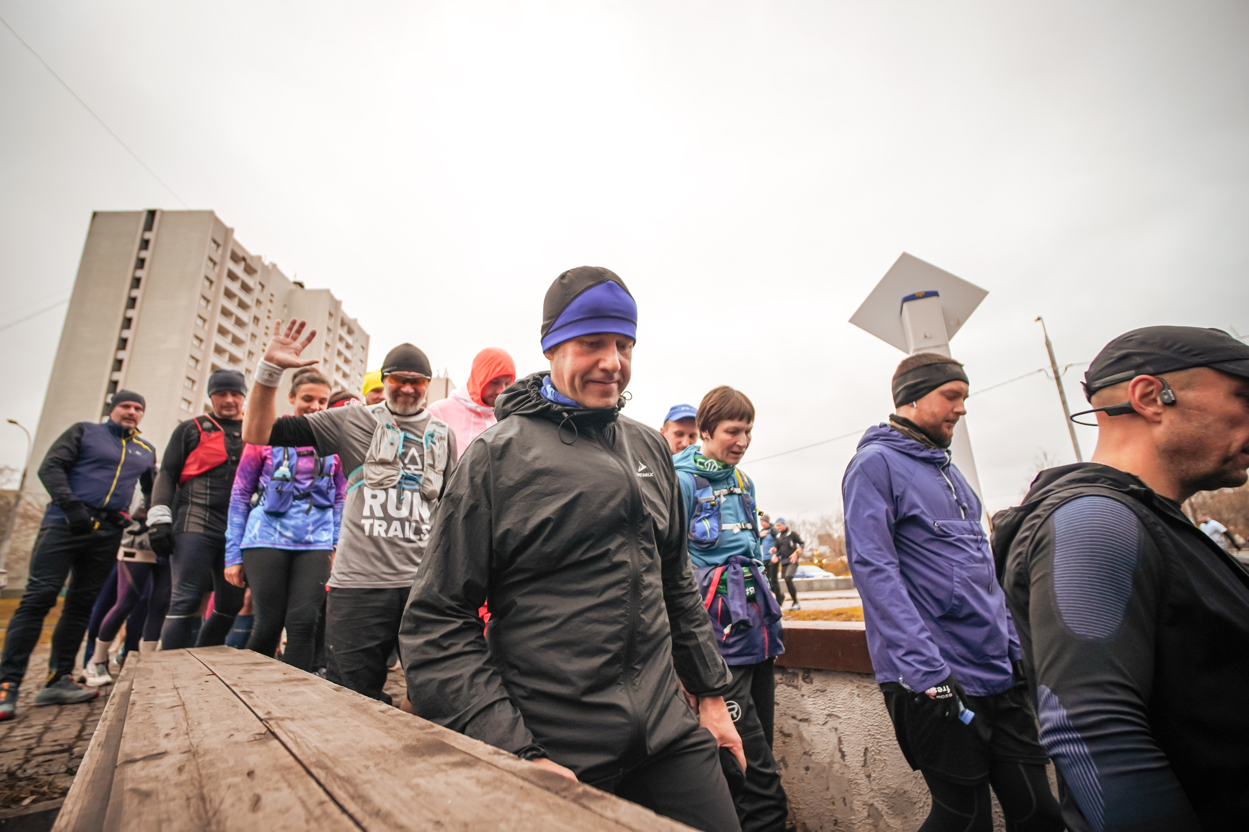 #марафонудома #яuzarun 2024 2-я петля, группа 6:30. Роман Капилюшов. Бег. Фото. Видео. г. Люберцы