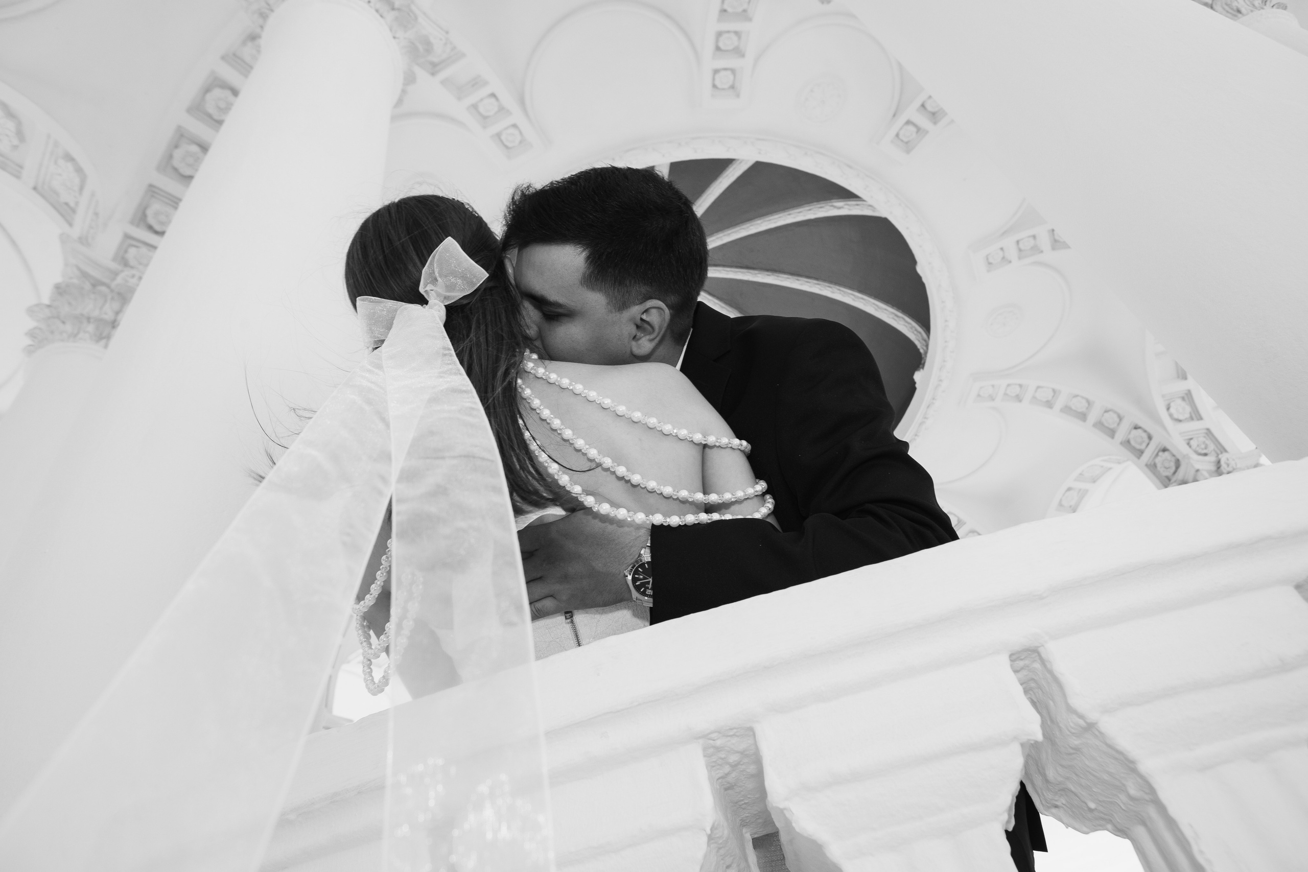 Безграничные чувства. Семейный и свадебный фотограф Сочи Адлер Сириус Красная поляна