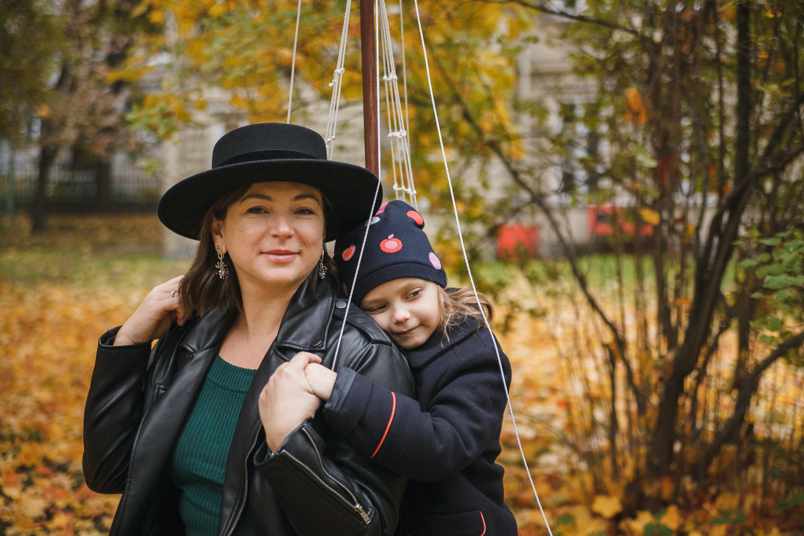 4 ноги, Терем, чай и 1 маленький хвост. Семейный фотограф, свадебный фотограф, женский портрет в Санкт-Петербу