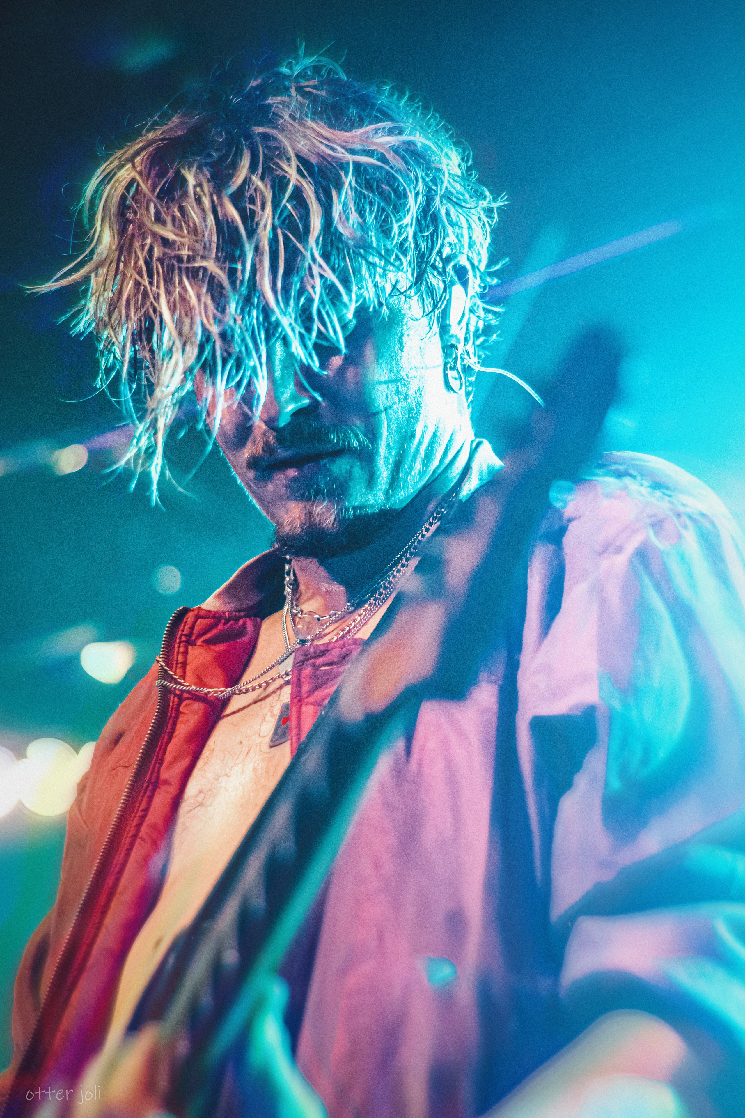 Сергей Горошко и Chili Cheese | 16 Тонн. Концертный репортёр Валерия Сафина