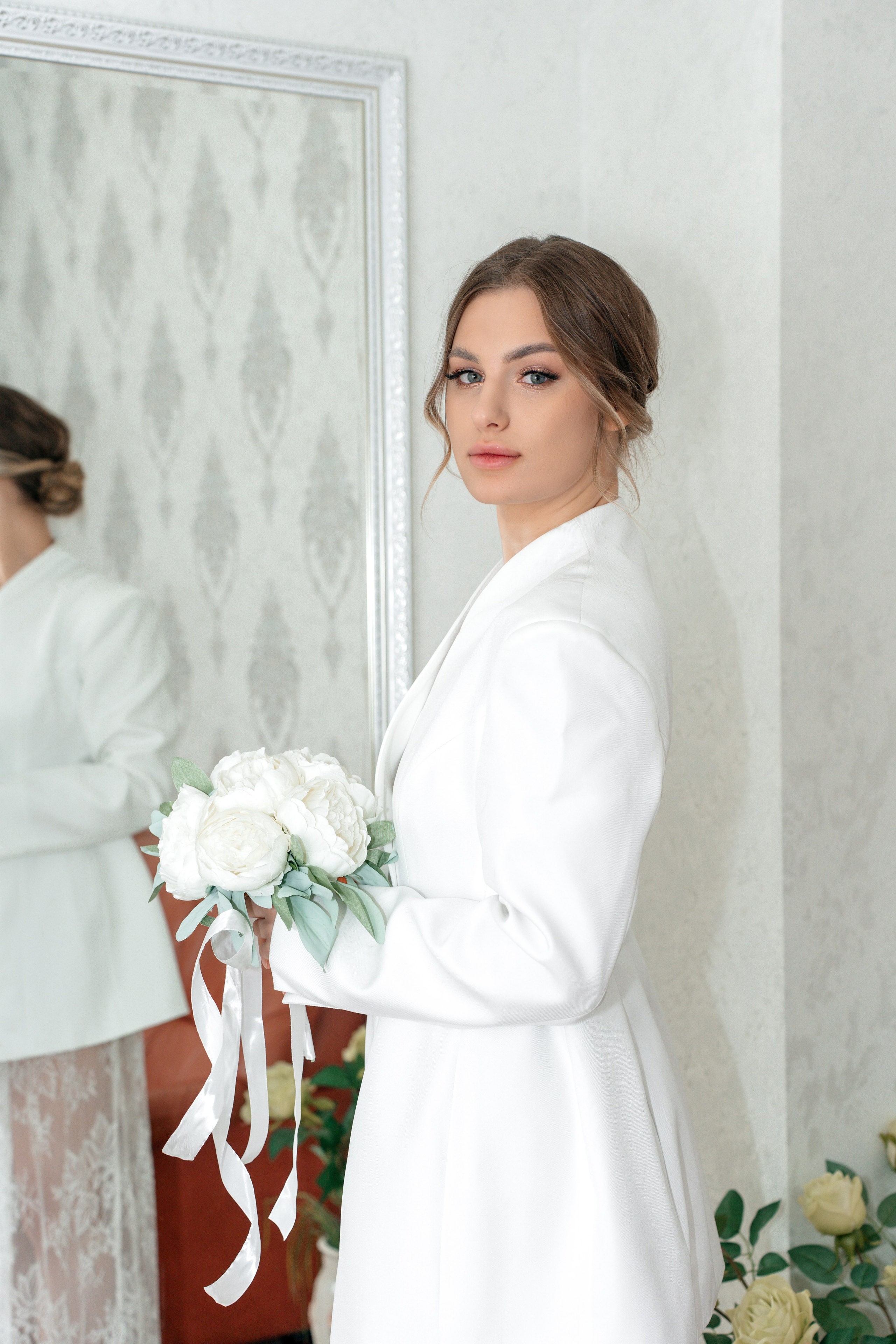 ЗАГС Октябрьского района (малый зал). Ваш семейный фотограф в Минске — Вика Трегубова