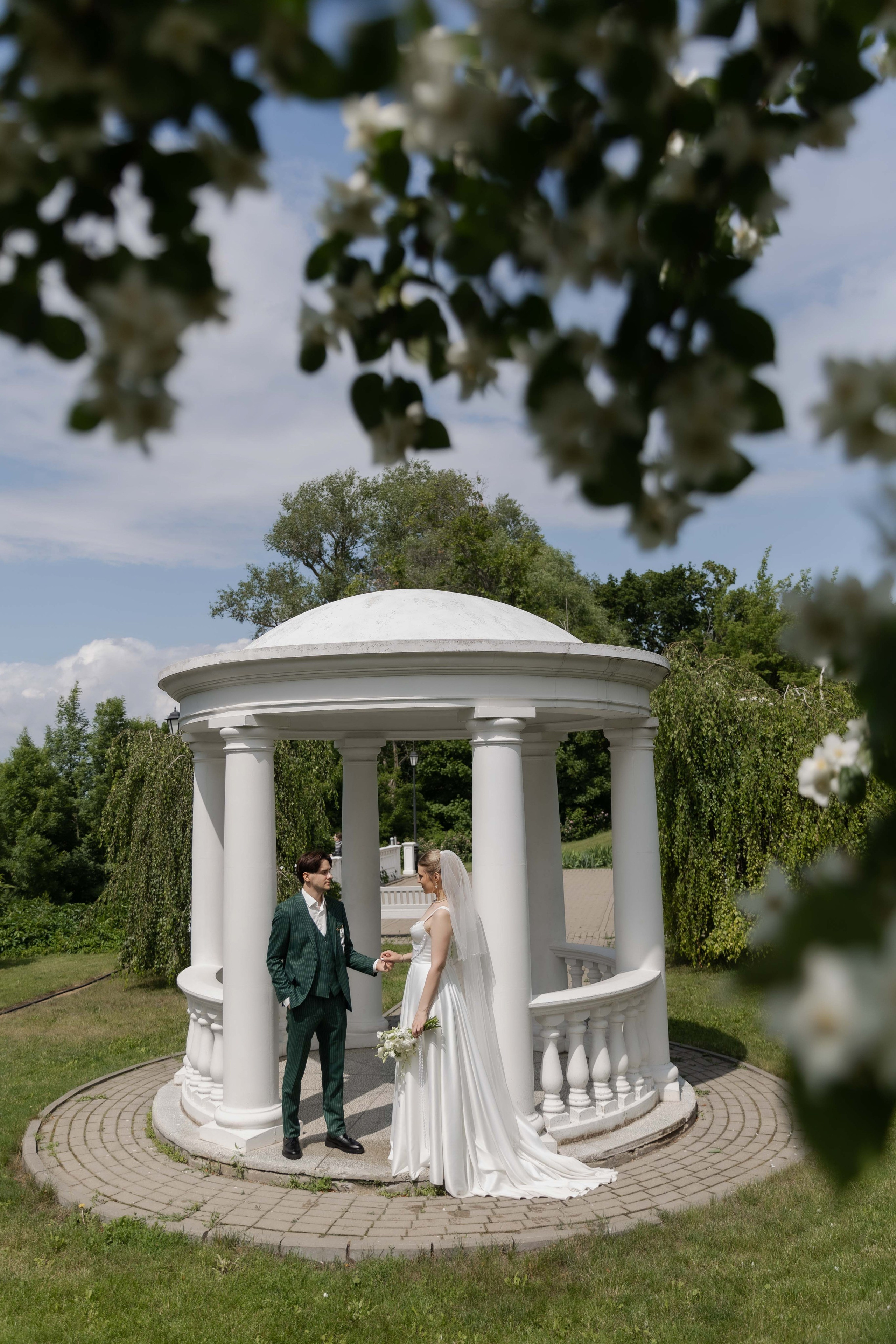 Вероника и Максим. Я Ира и я фотографирую свадьбы более 10 лет