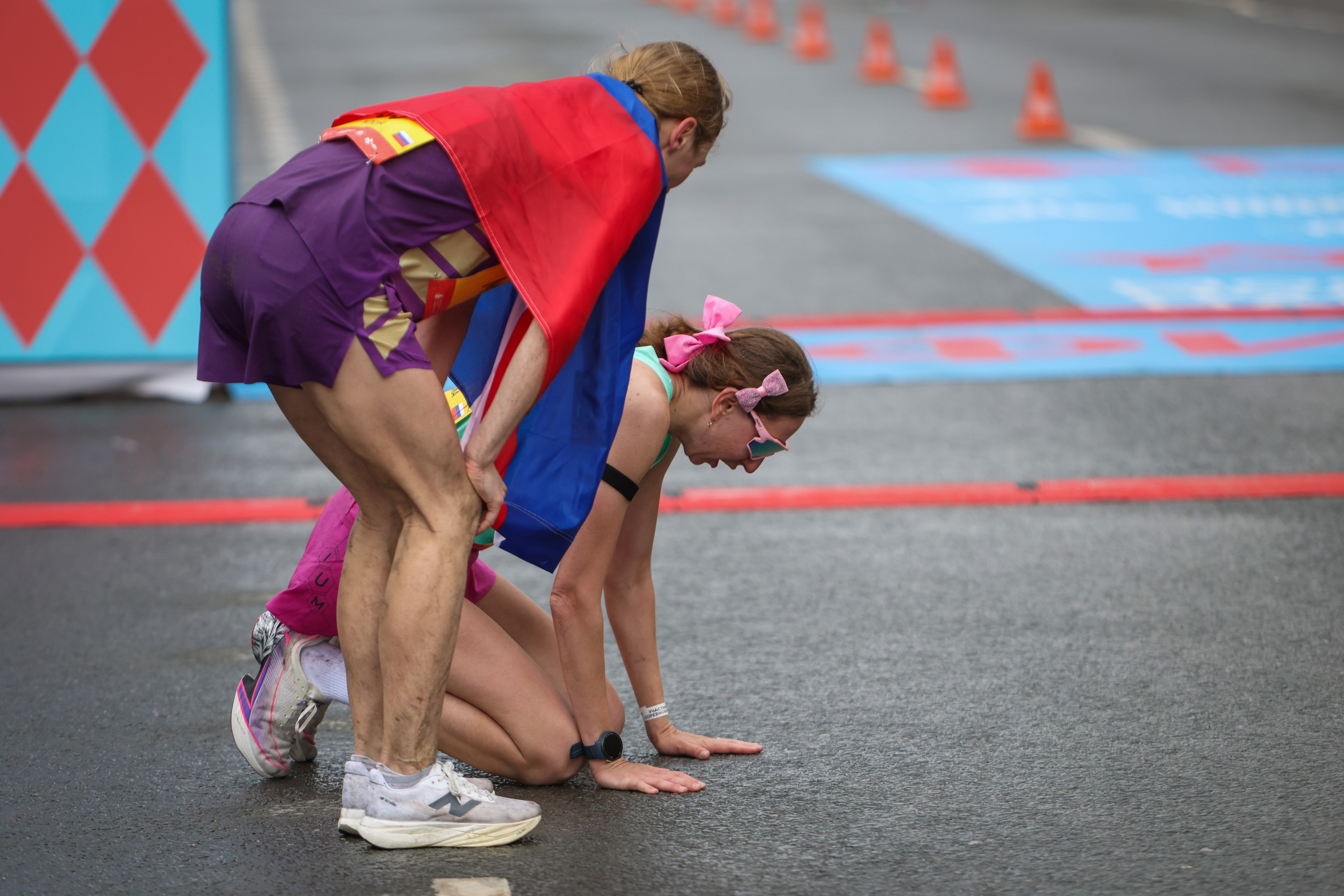 Московский полумарафон 25 и 26.04.26. Фотограф Сергей Ловкий