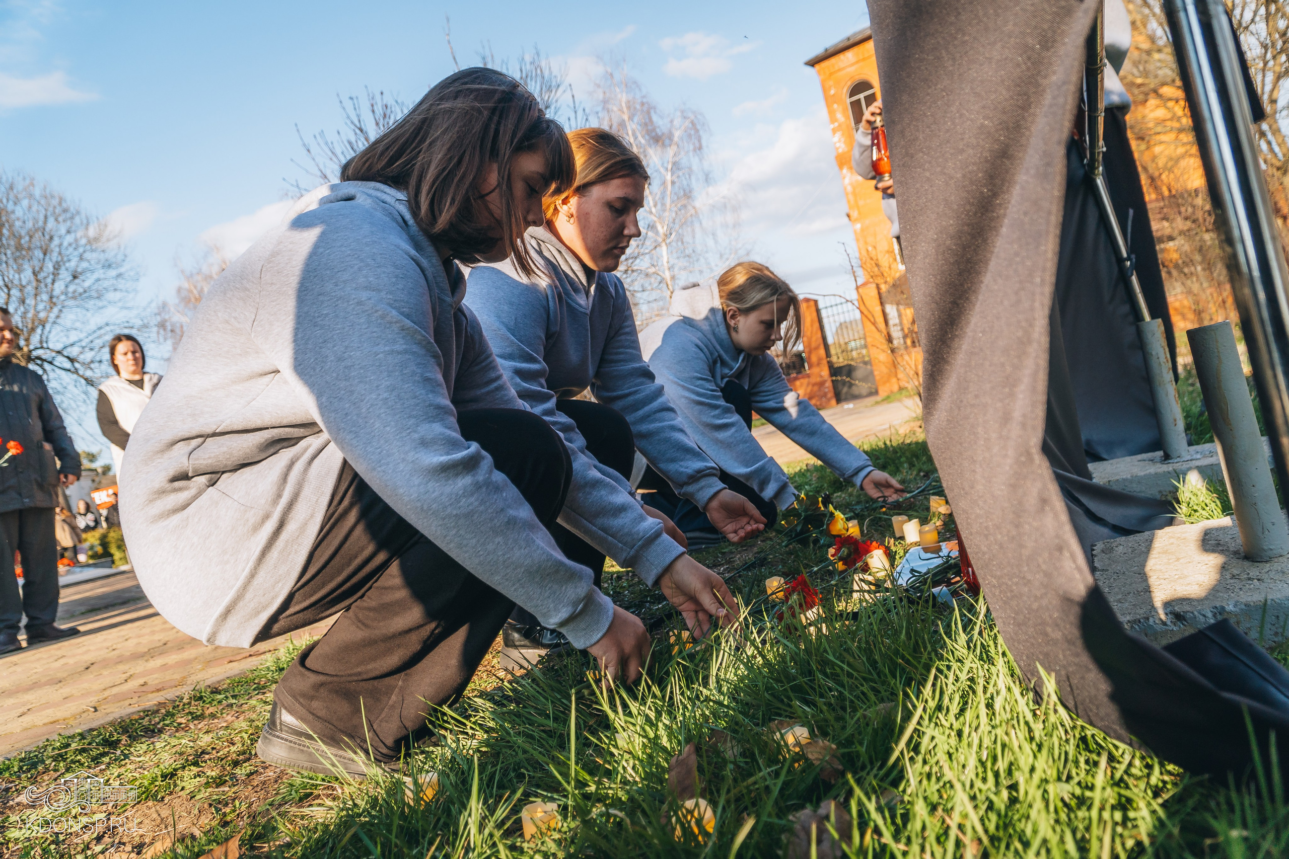 Акция памяти «Крокус сити холл». Новотитаровский Дом культуры