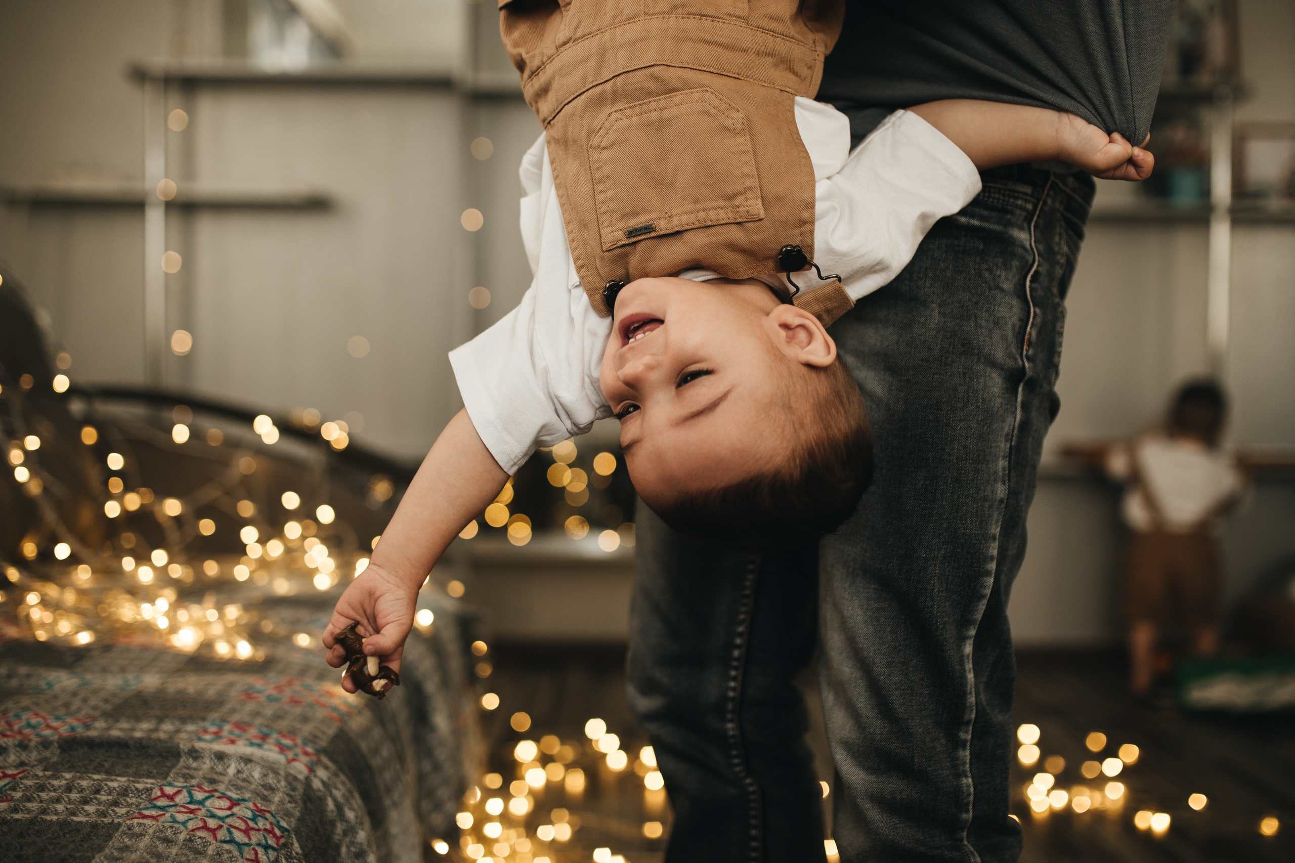 Засверкали огоньки. Свадебный и семейный фотограф в Южно-Сахалинске Софья Воропаева