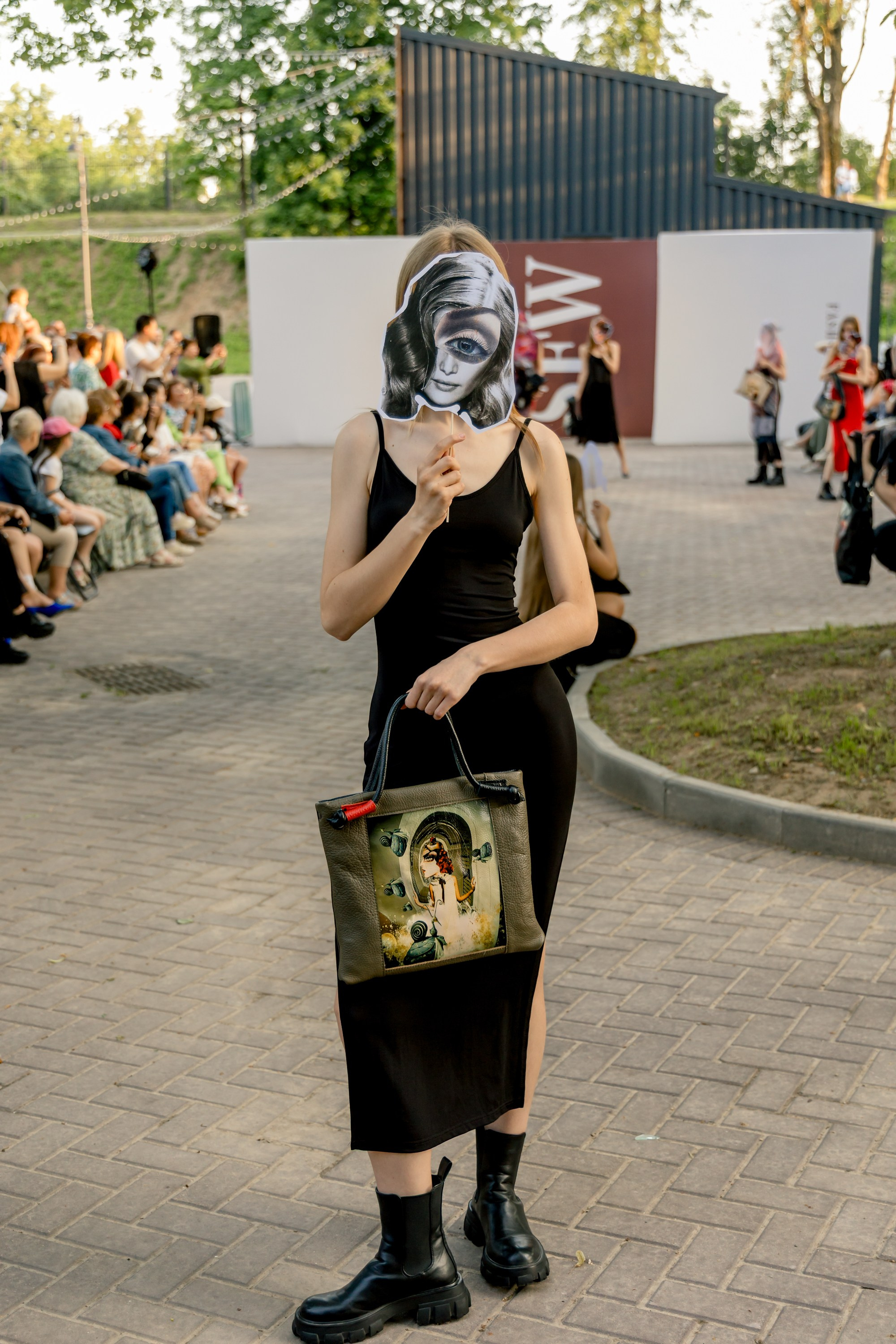 Smolensk Fashion Week 2025_показы_ДЕНЬ 1_ВЕЧЕРНИЙ ПОКАЗ_19:00. Главная