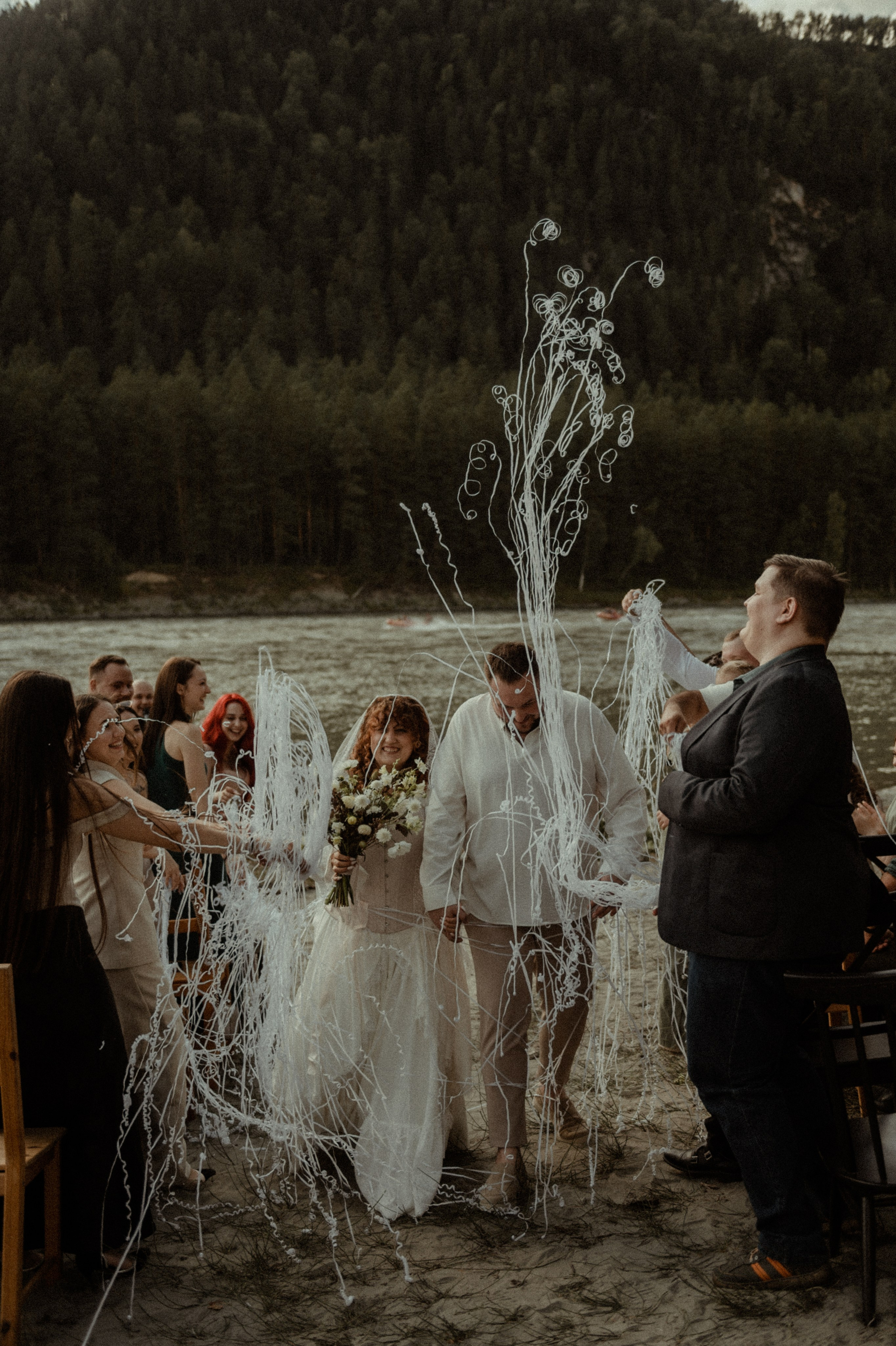 Свадебные фотографии. Фотограф в Барнауле Дарья Бутурлакина. Люби.Цени.Касайся