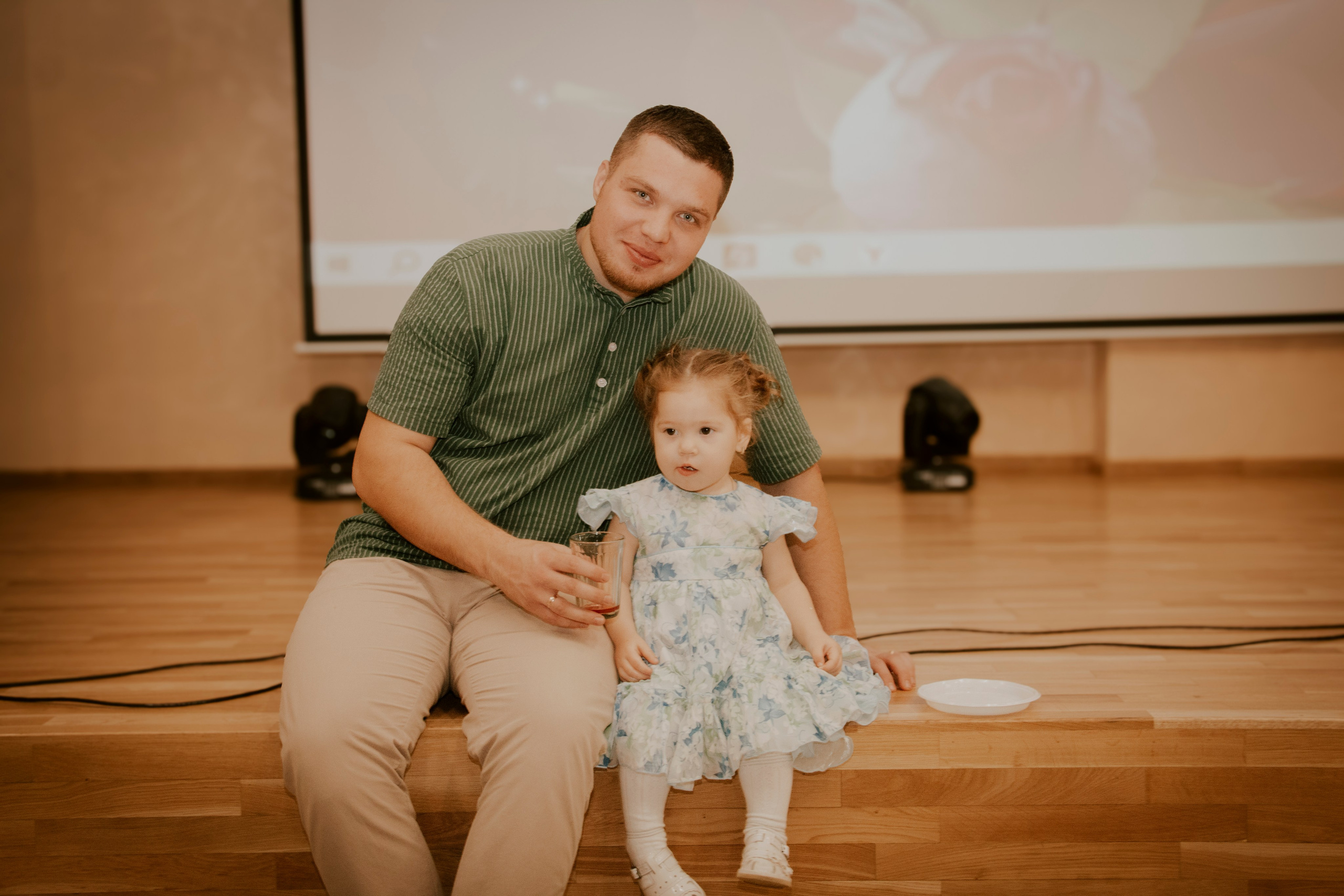 Нина и её 18). ProFoto