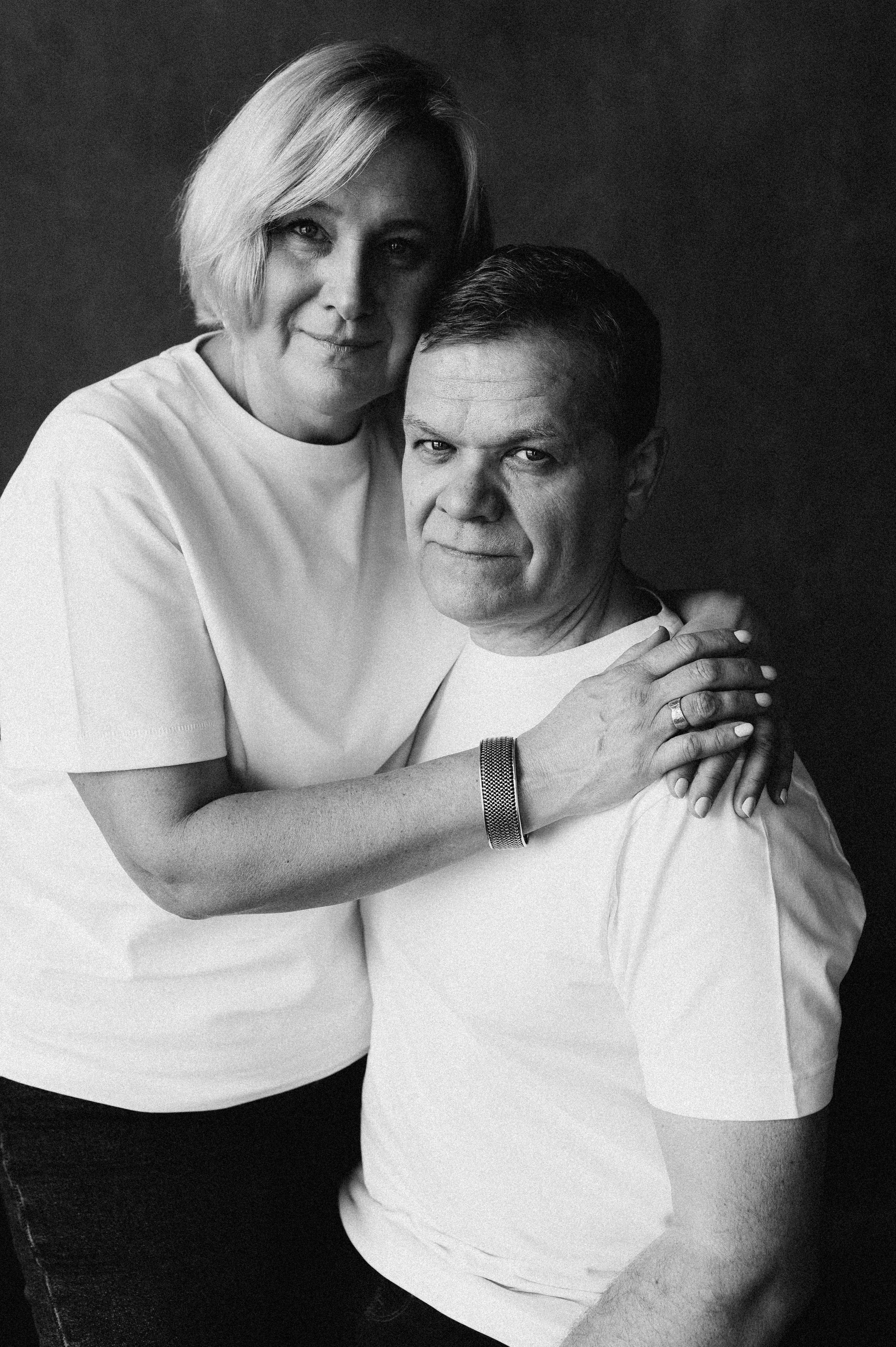 Фотосессия большой семьи в студии. Семейный фотограф в Новосибирске Женя Индрикова