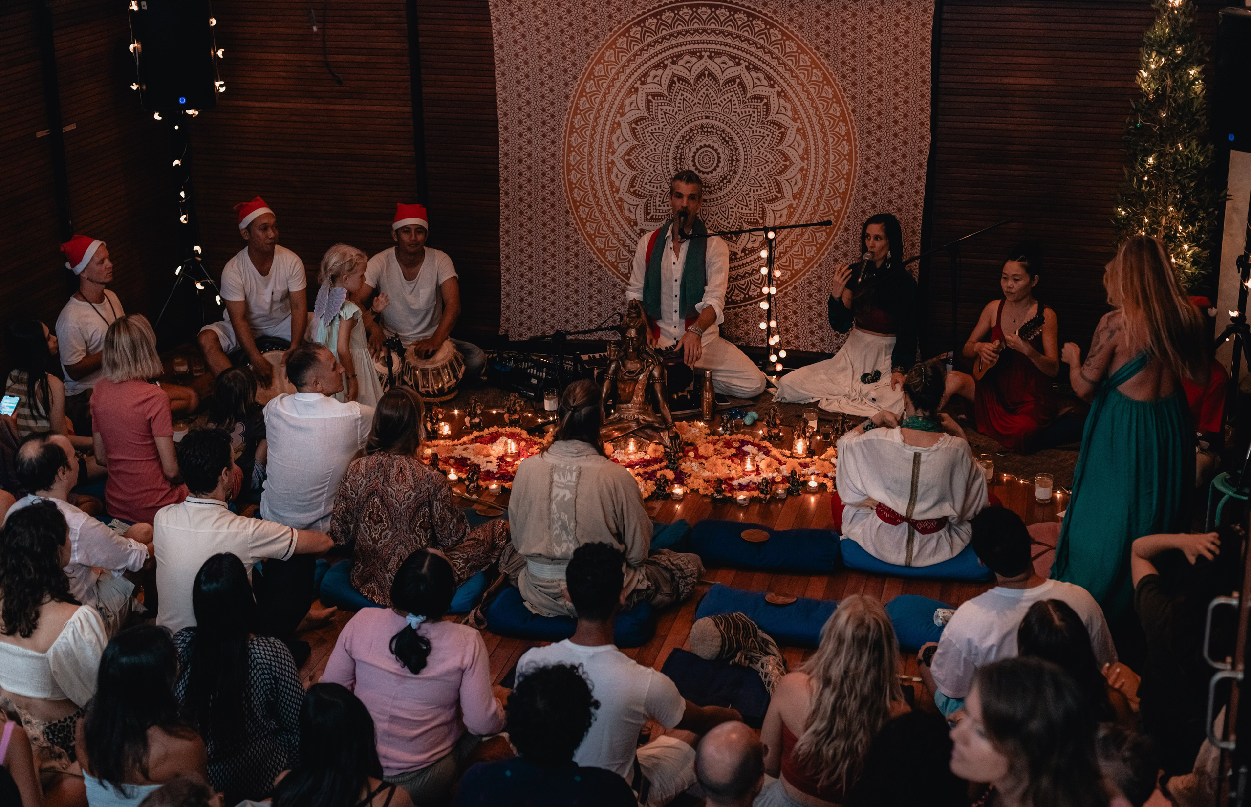 Christmas kirtan w Bhakti Bliss family. Mariam Bagdasaryan