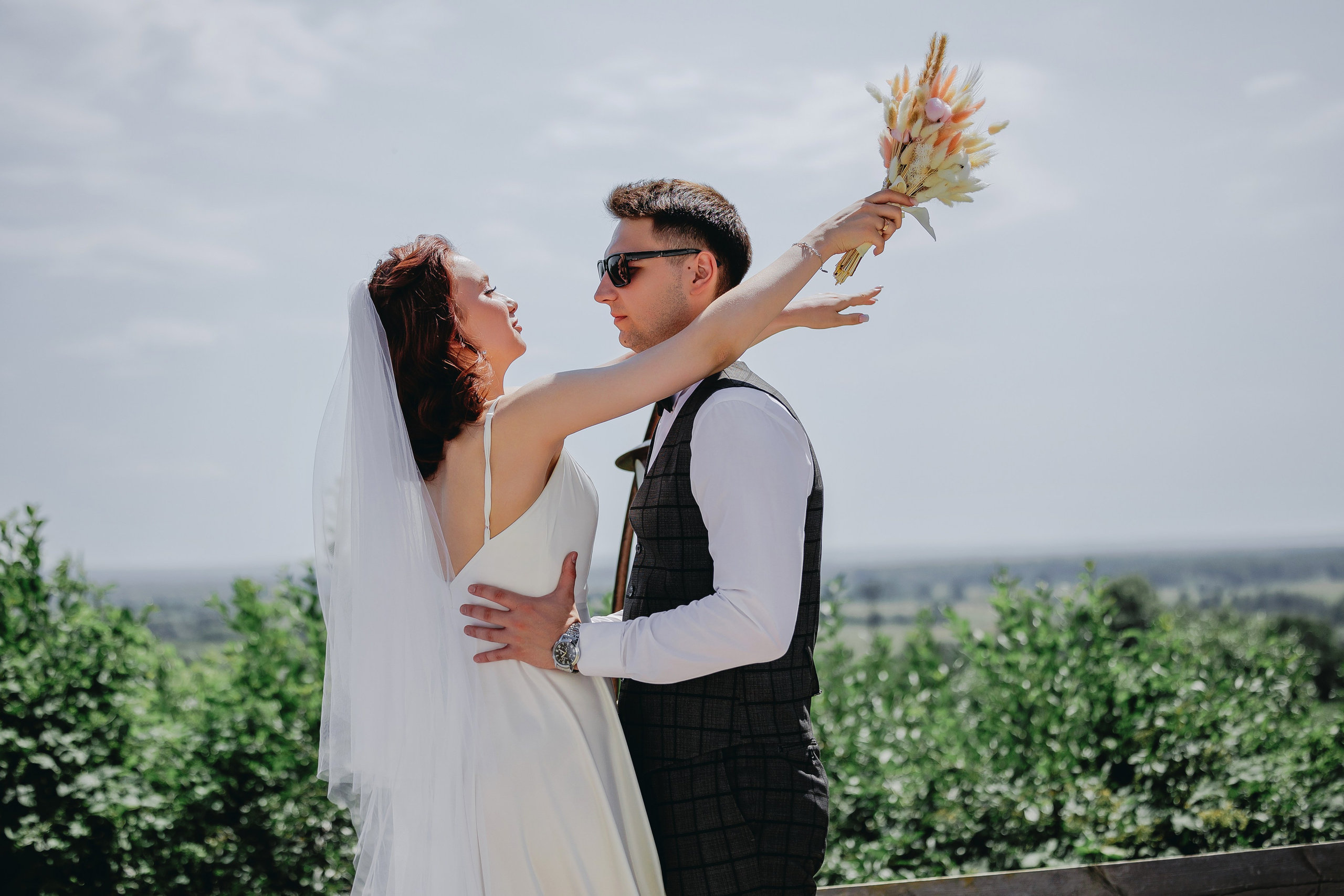 встреча жениха и невесты