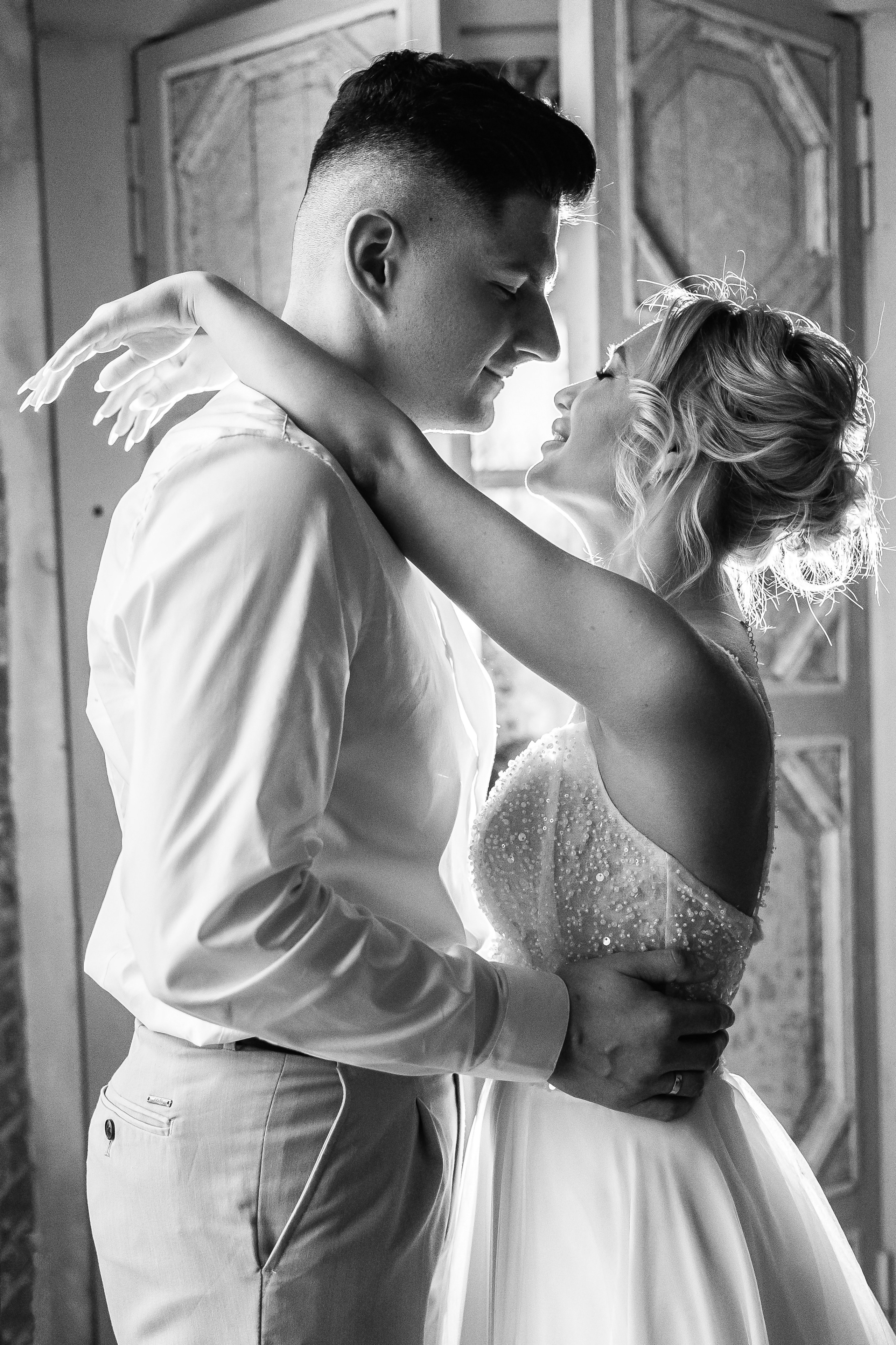 Свадебная фотосессия в Иваново и Москве. Свадебный фотограф в Иваново Гитарина Черняева