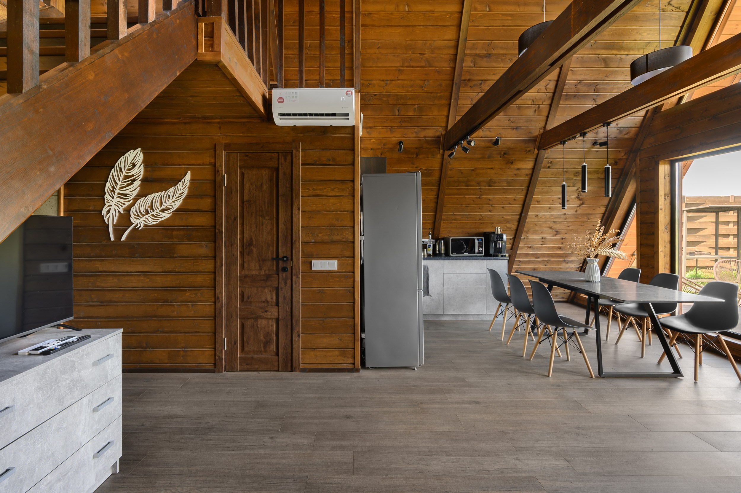 Коттедж для отдыха - «Чантриум» - смотреть дом №1. Коттедж А-фрейм с баней и уличным чаном в Подмосковье - в аренду для отдыха