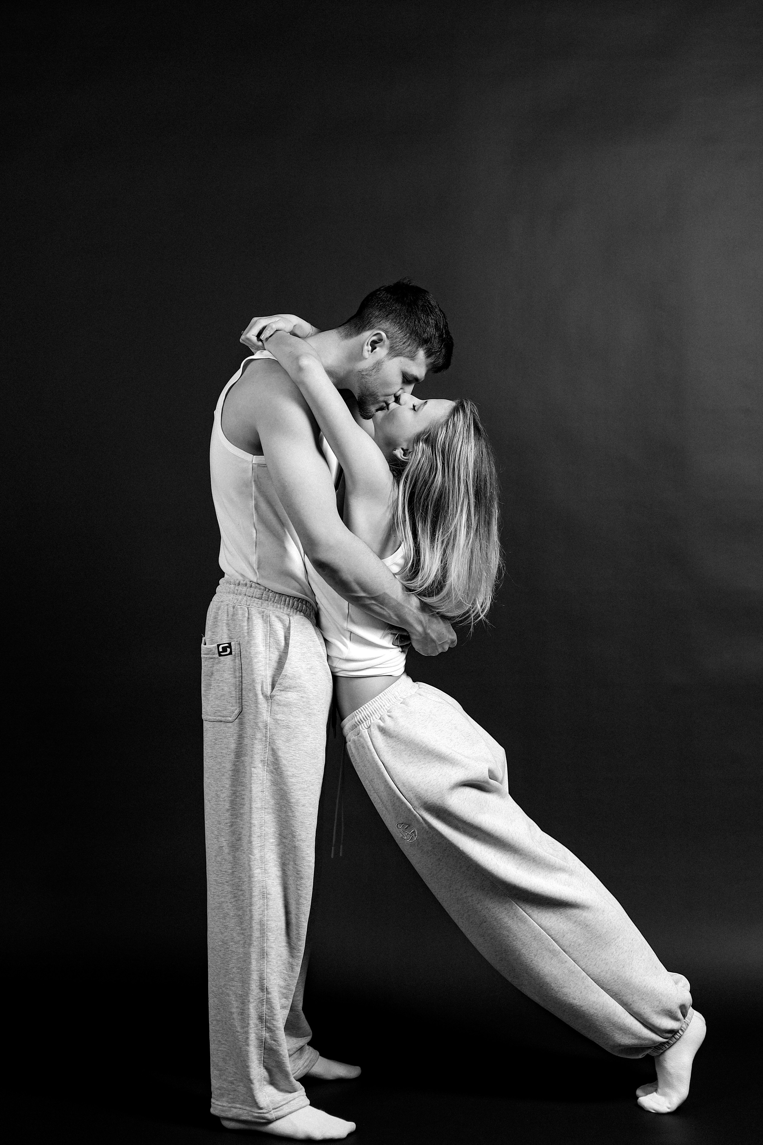 Фотосессия лав стори. Съемка для пары в городе Чехов. 