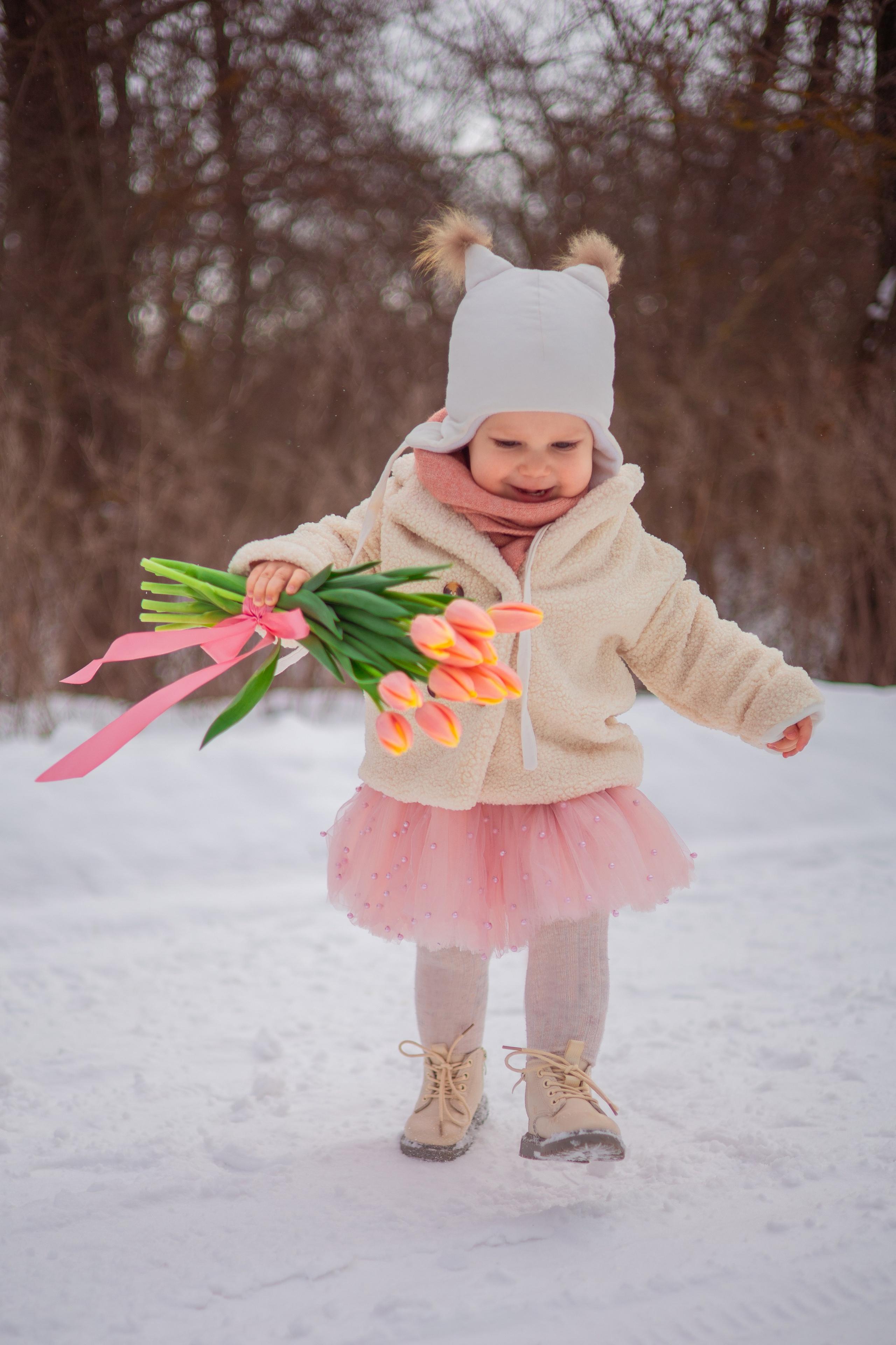 Даня и Поля тюльпаны. Семейный и детский фотограф в Михайловке Татьяна Лестьева