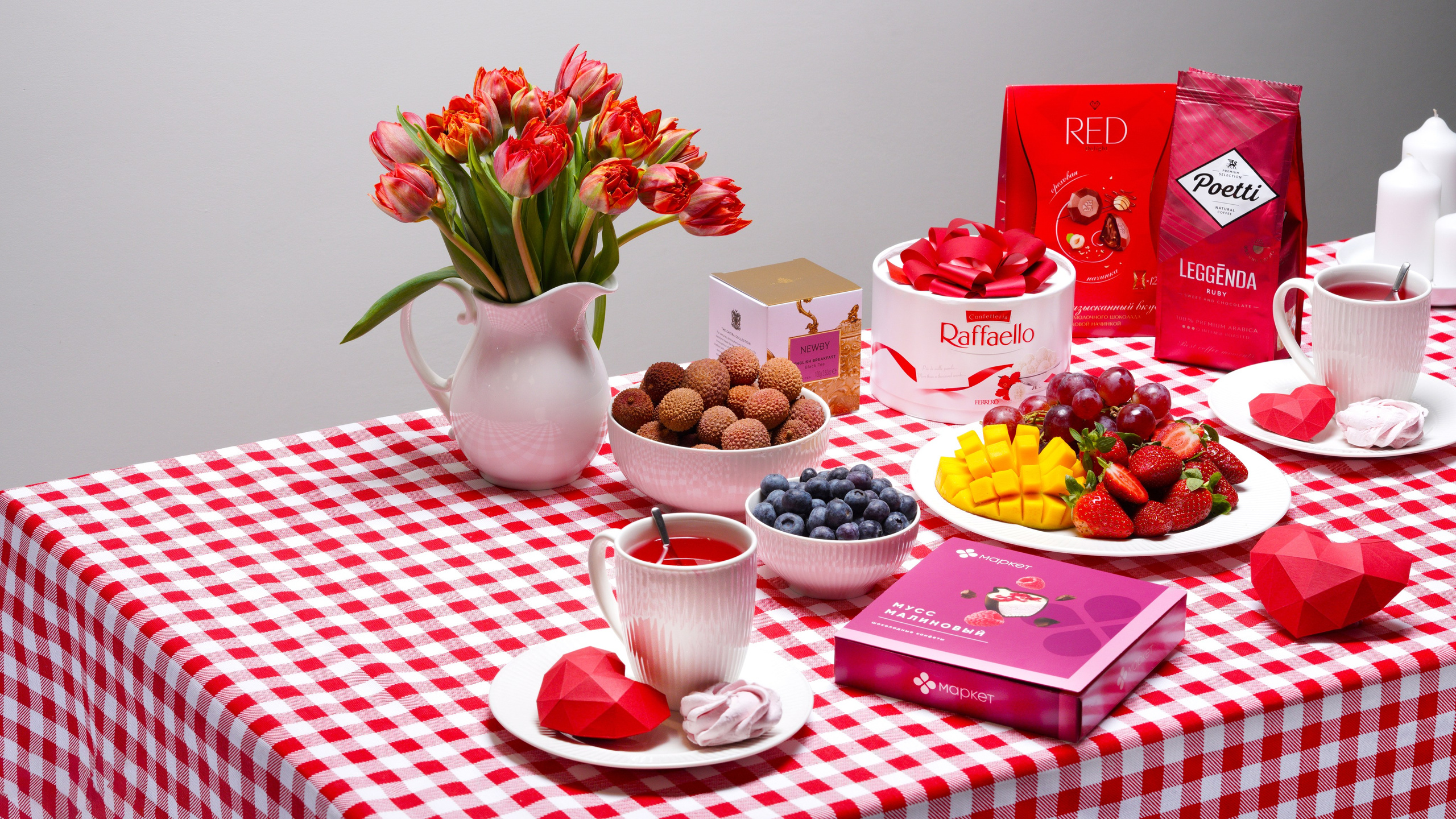 X5 Group баннеры для приложений на гендерные праздники. Фудфотограф, фудстилист и сет дизайнер в Москве Алена Синицына