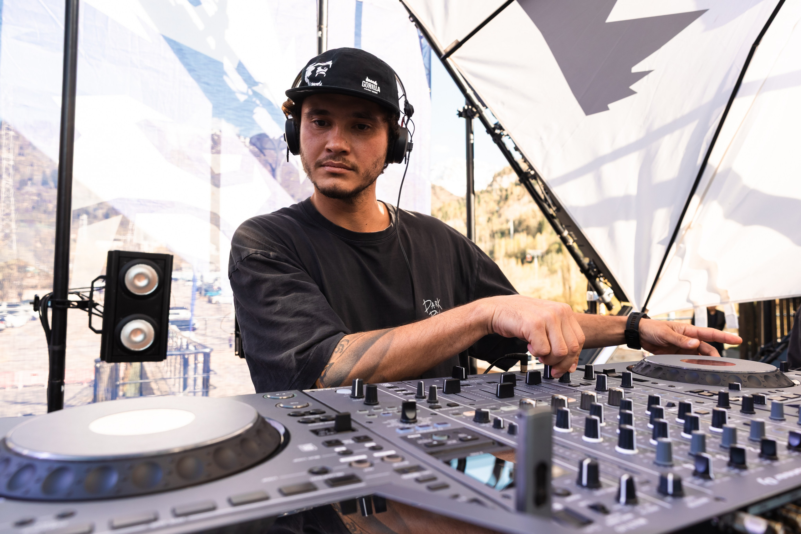 GORILLA GROOVE STAGE IMBA CAMP 5. Gorillaenergymedia