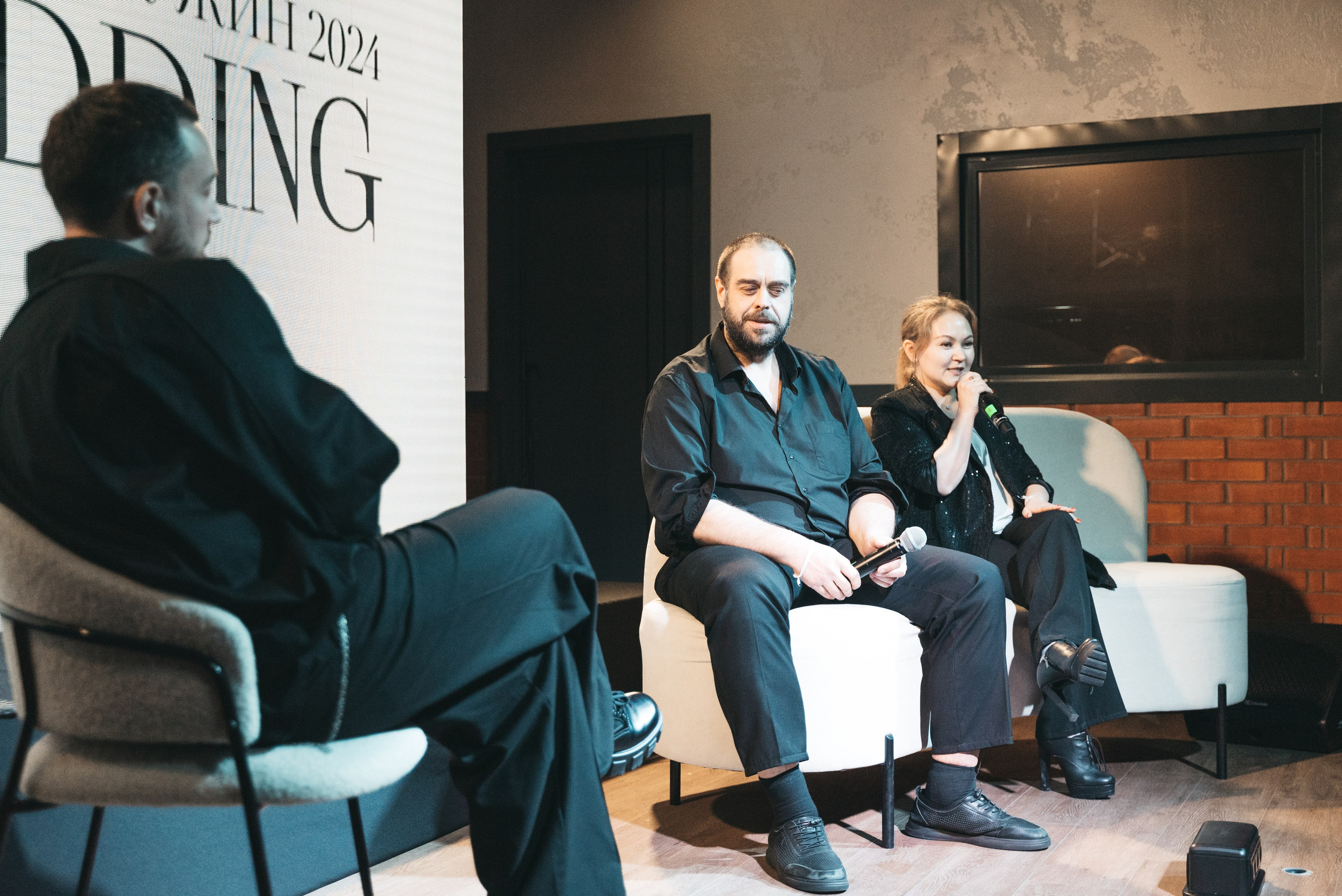 WhiteRoom Pre-wedding. Репортажный и свадебный фотограф в Сургуте