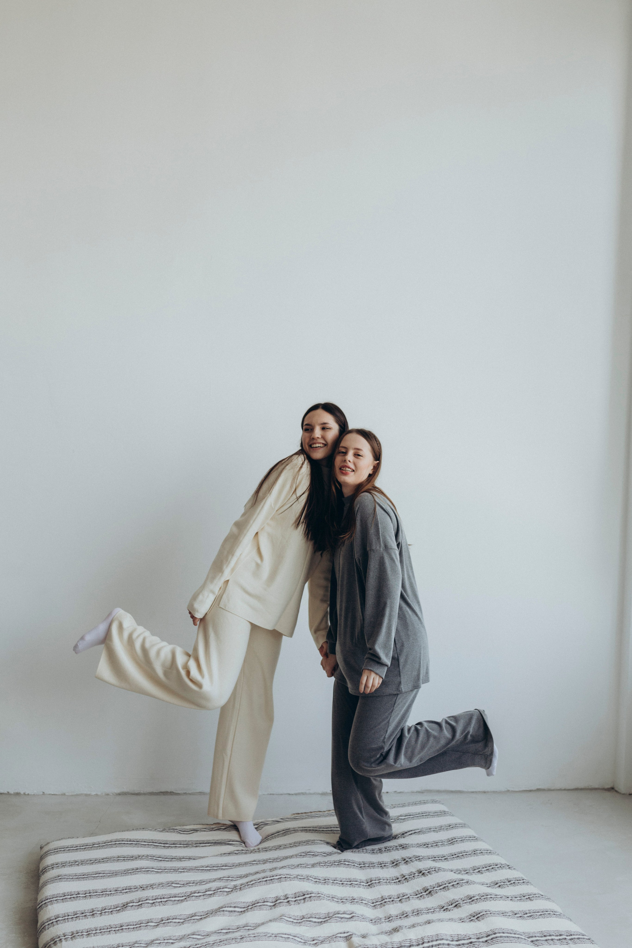 Лиза и Юля. Фотограф Кемерово Анастасия Ларионова