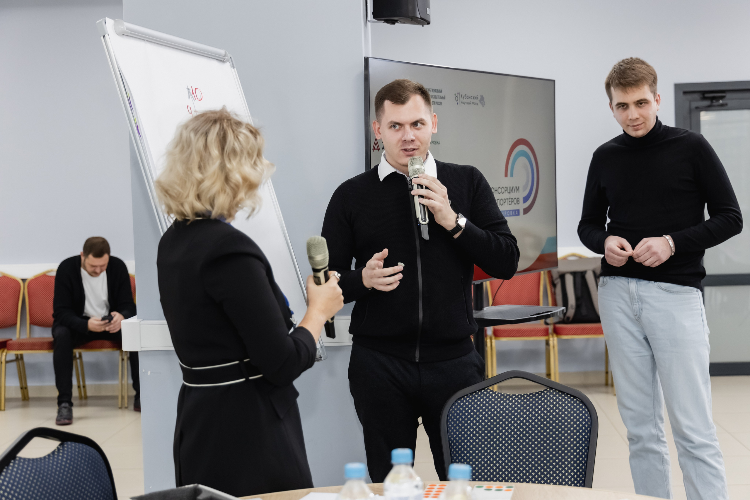 Фотосъёмка выставки/конференции. Репортажный фотограф в Краснодаре Лагута Надежда