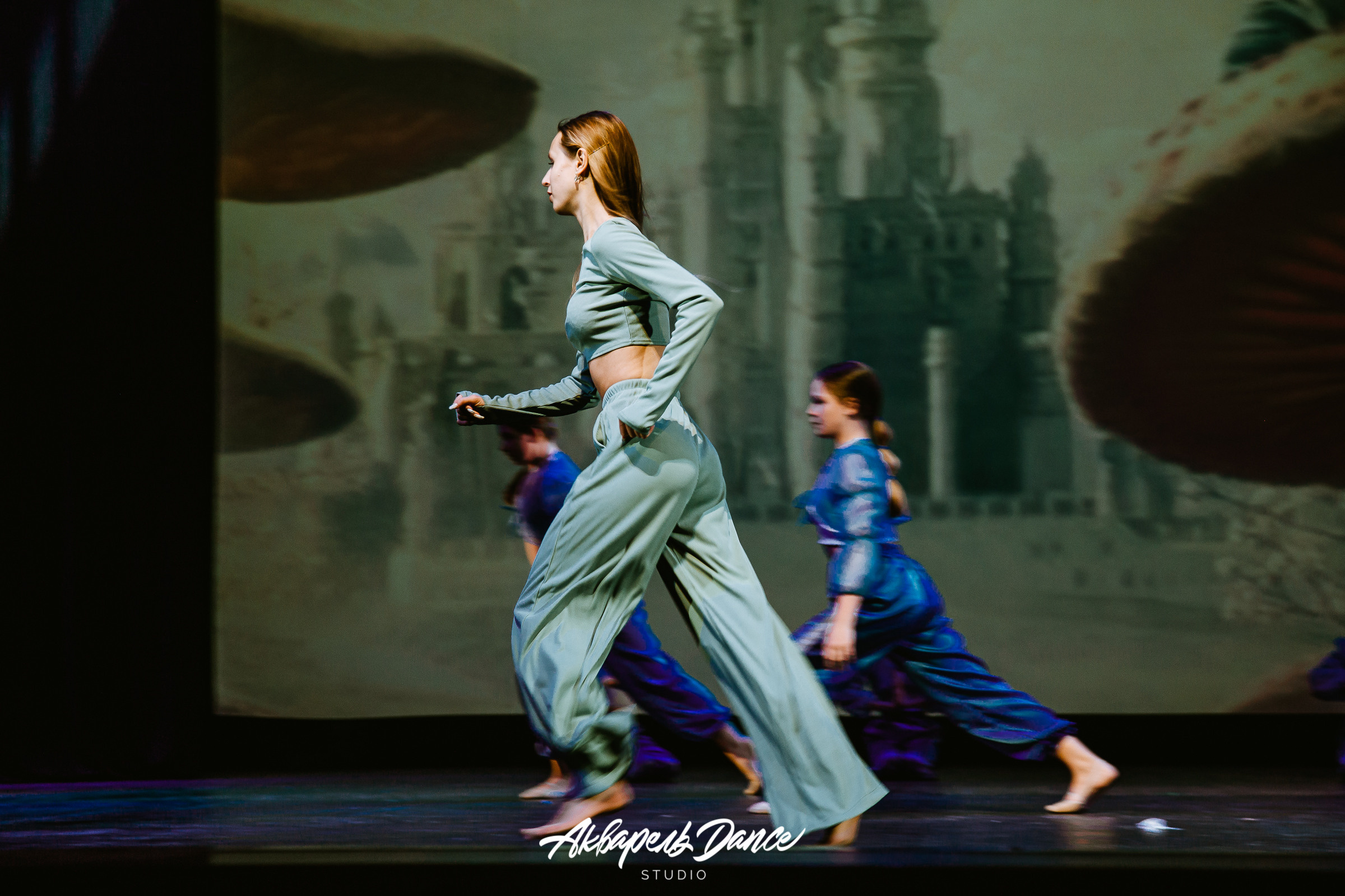 Алиса в стране чудес. Свадебный Семейный Репортажный фотограф в Москве