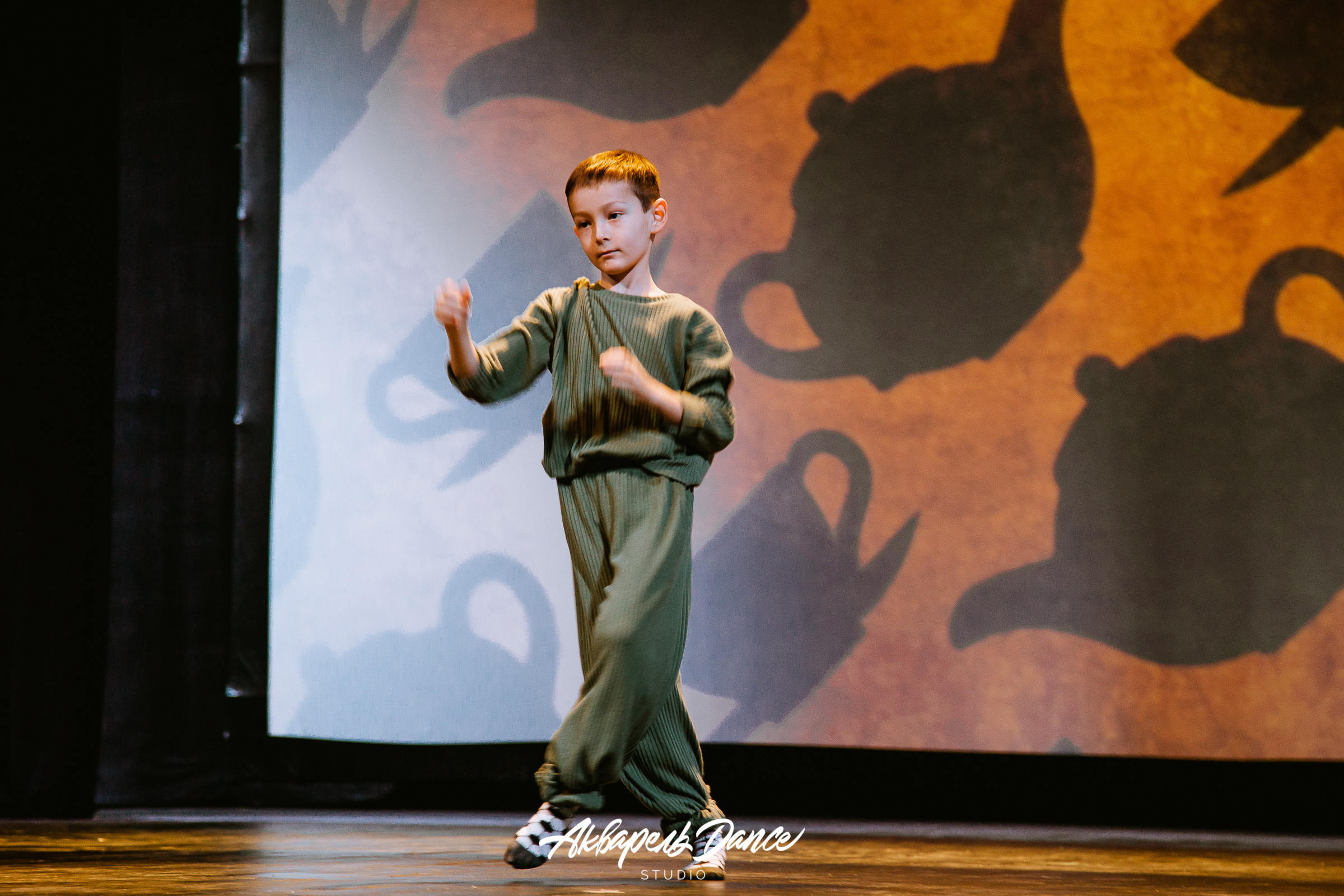 Алиса в стране чудес. Свадебный Семейный Репортажный фотограф в Москве