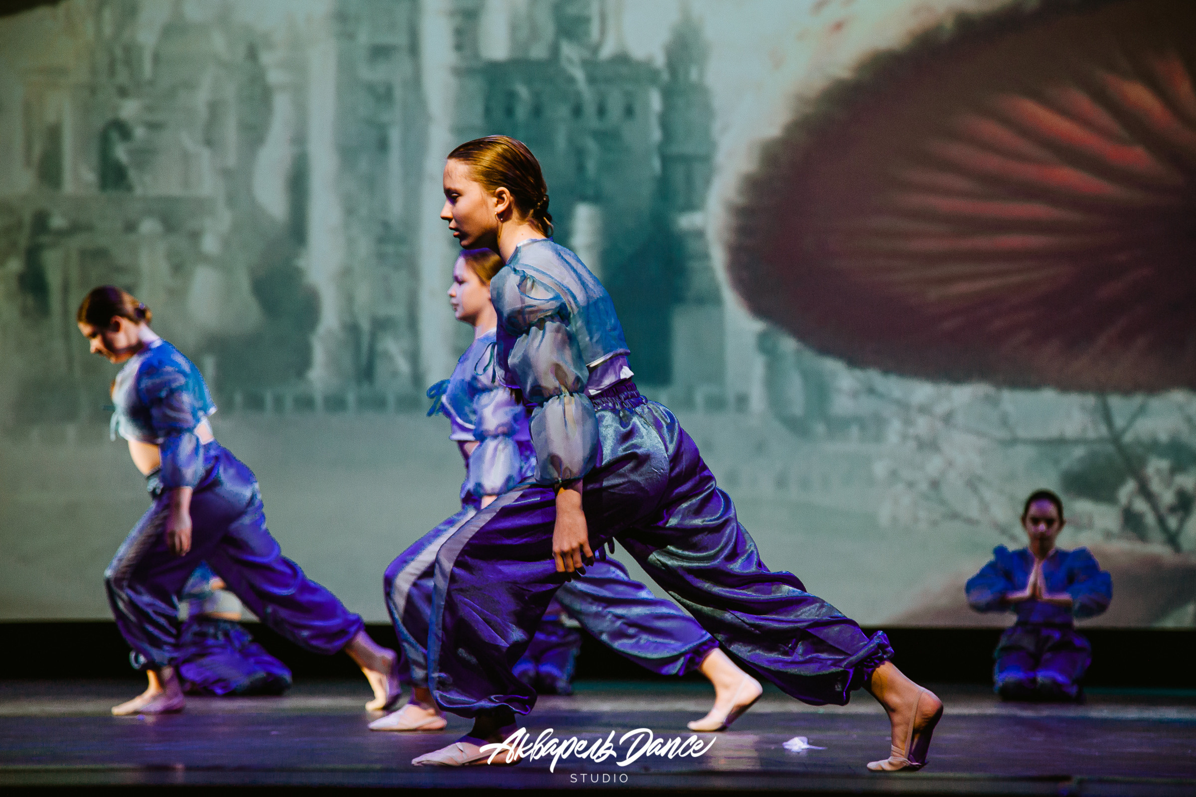 Алиса в стране чудес. Свадебный Семейный Репортажный фотограф в Москве