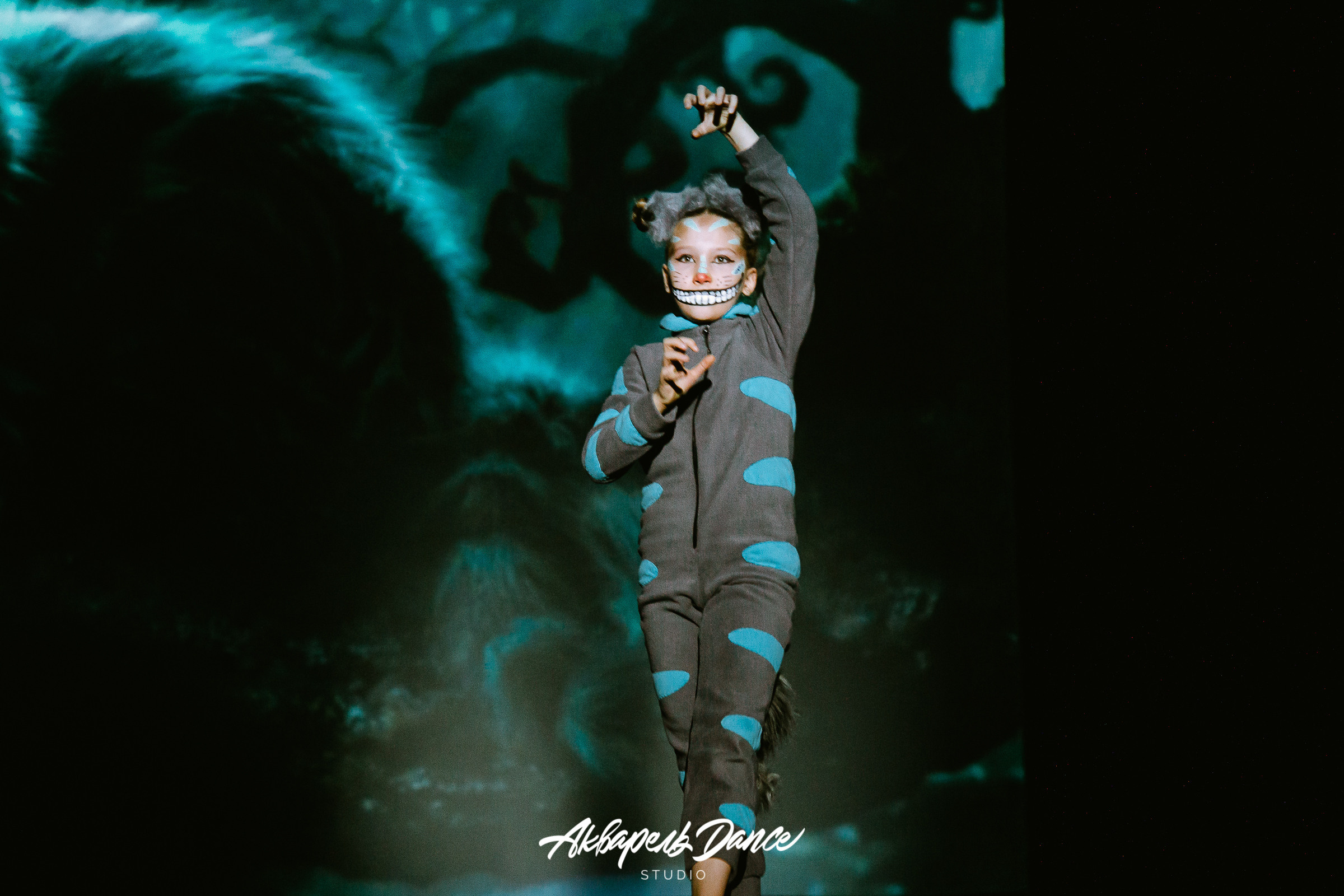 Алиса в стране чудес. Свадебный Семейный Репортажный фотограф в Москве