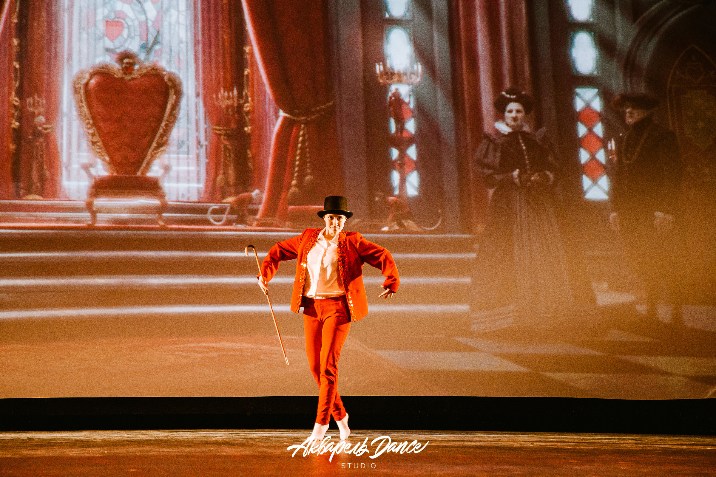 Алиса в стране чудес. Свадебный Семейный Репортажный фотограф в Москве