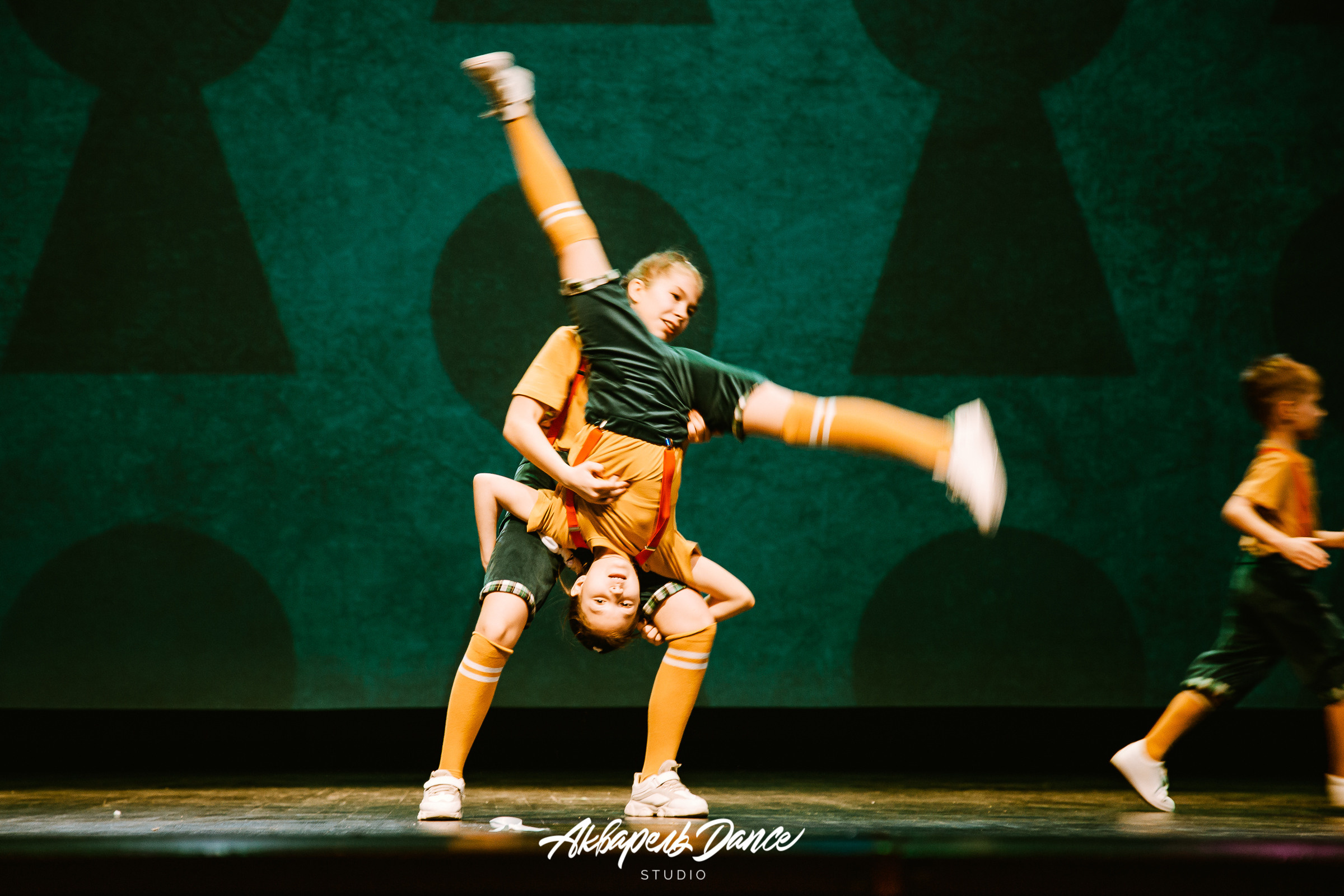 Алиса в стране чудес. Свадебный Семейный Репортажный фотограф в Москве