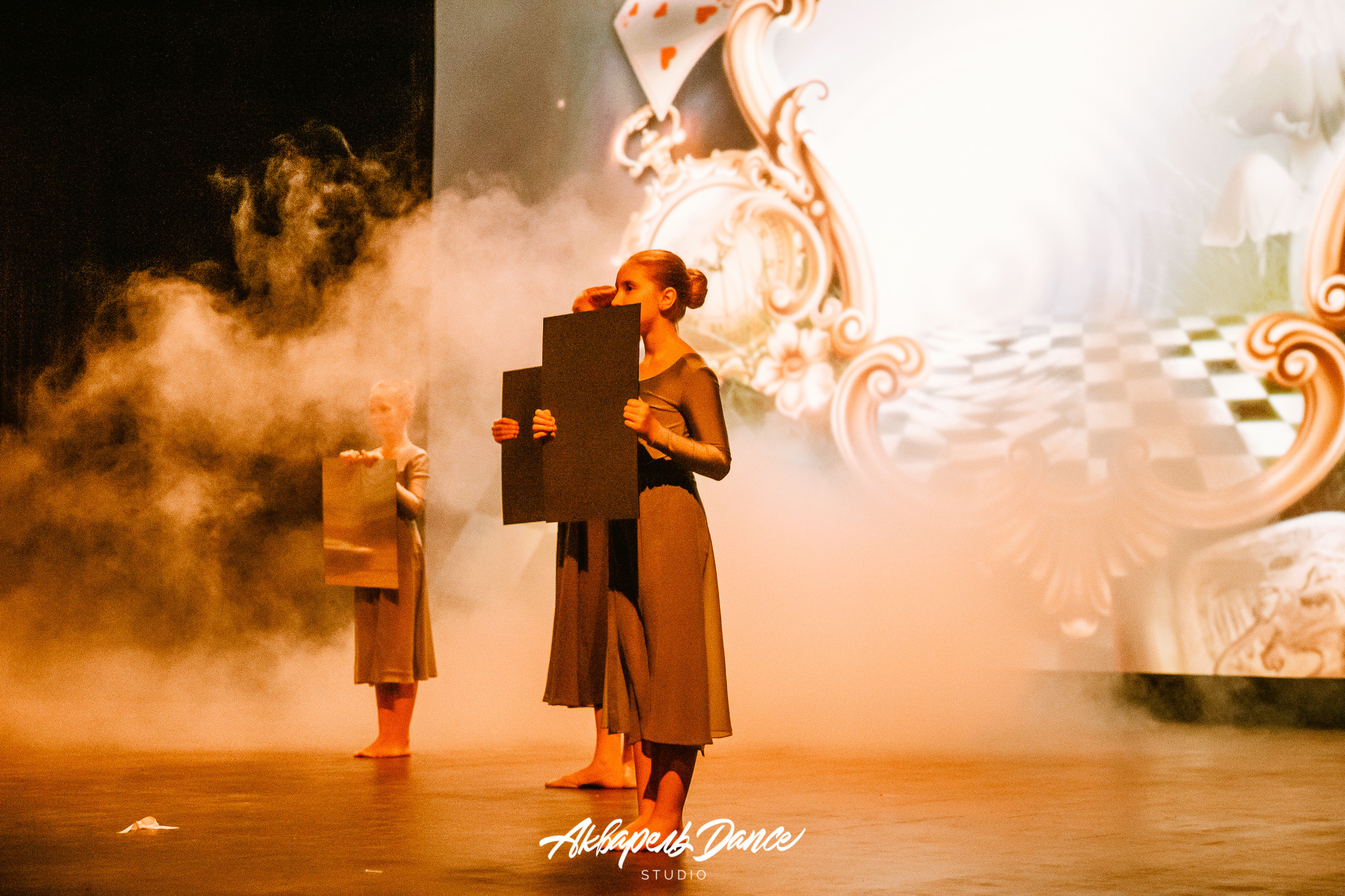 Алиса в стране чудес. Свадебный Семейный Репортажный фотограф в Москве