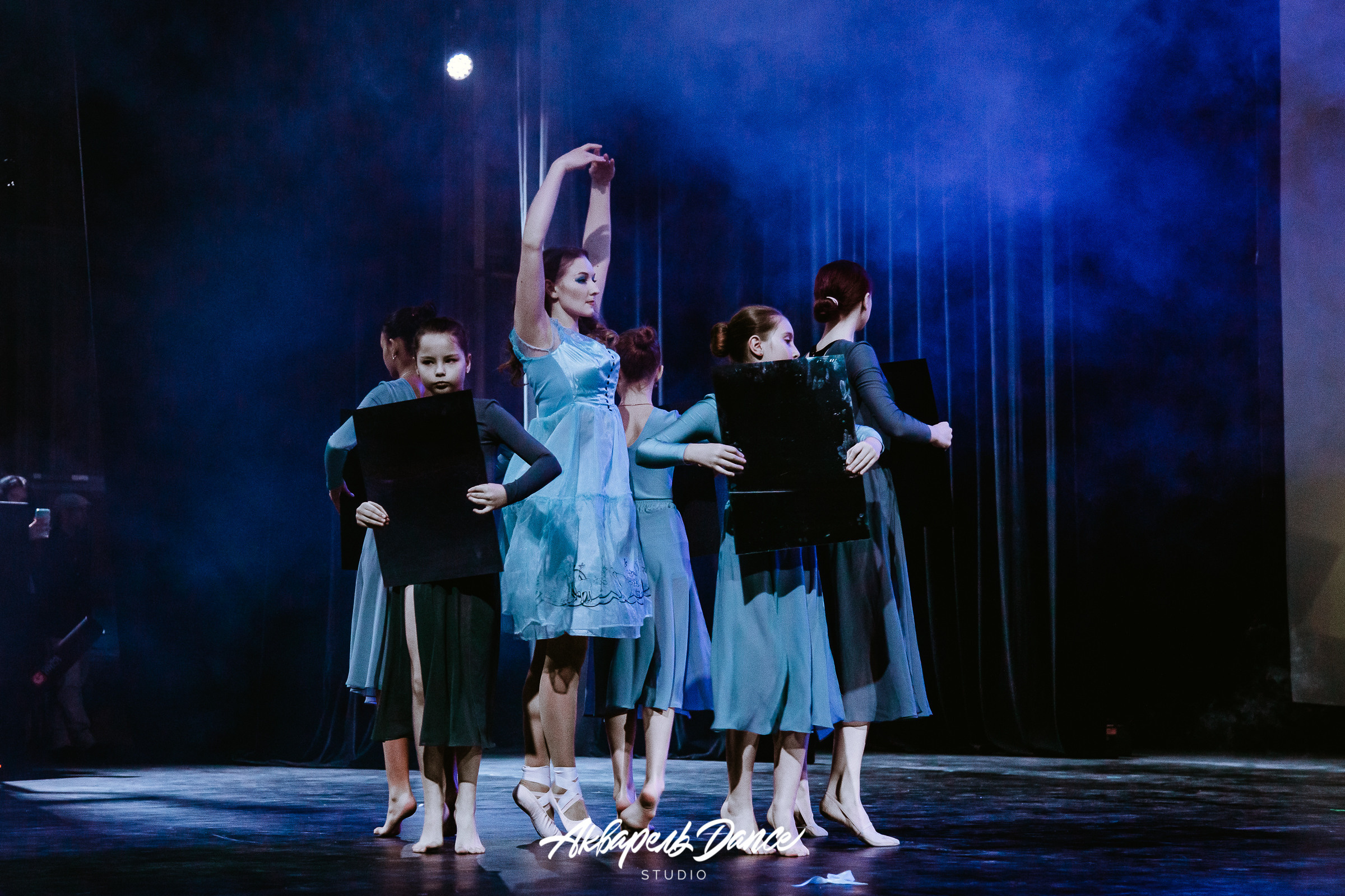 Алиса в стране чудес. Свадебный Семейный Репортажный фотограф в Москве