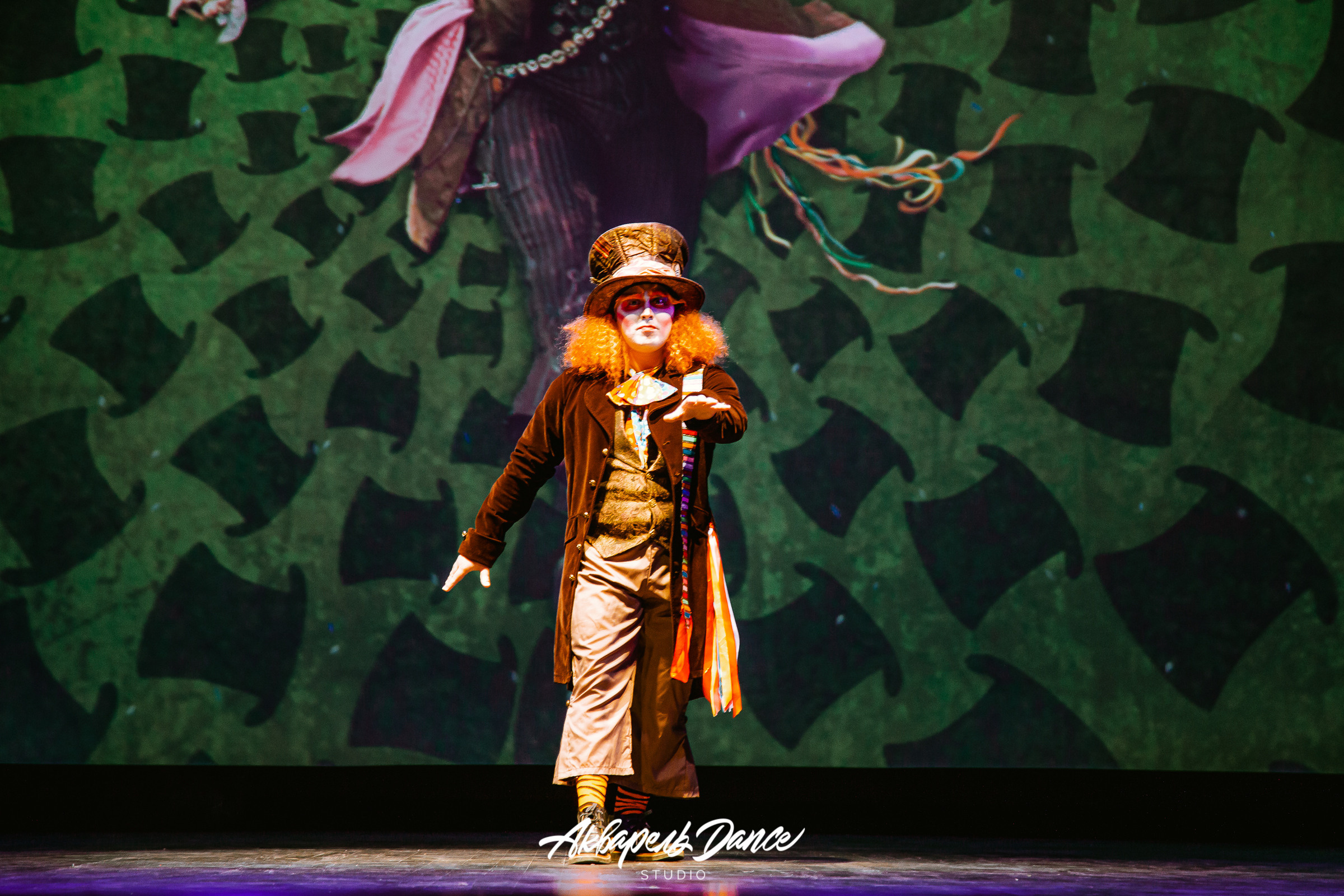 Алиса в стране чудес. Свадебный Семейный Репортажный фотограф в Москве