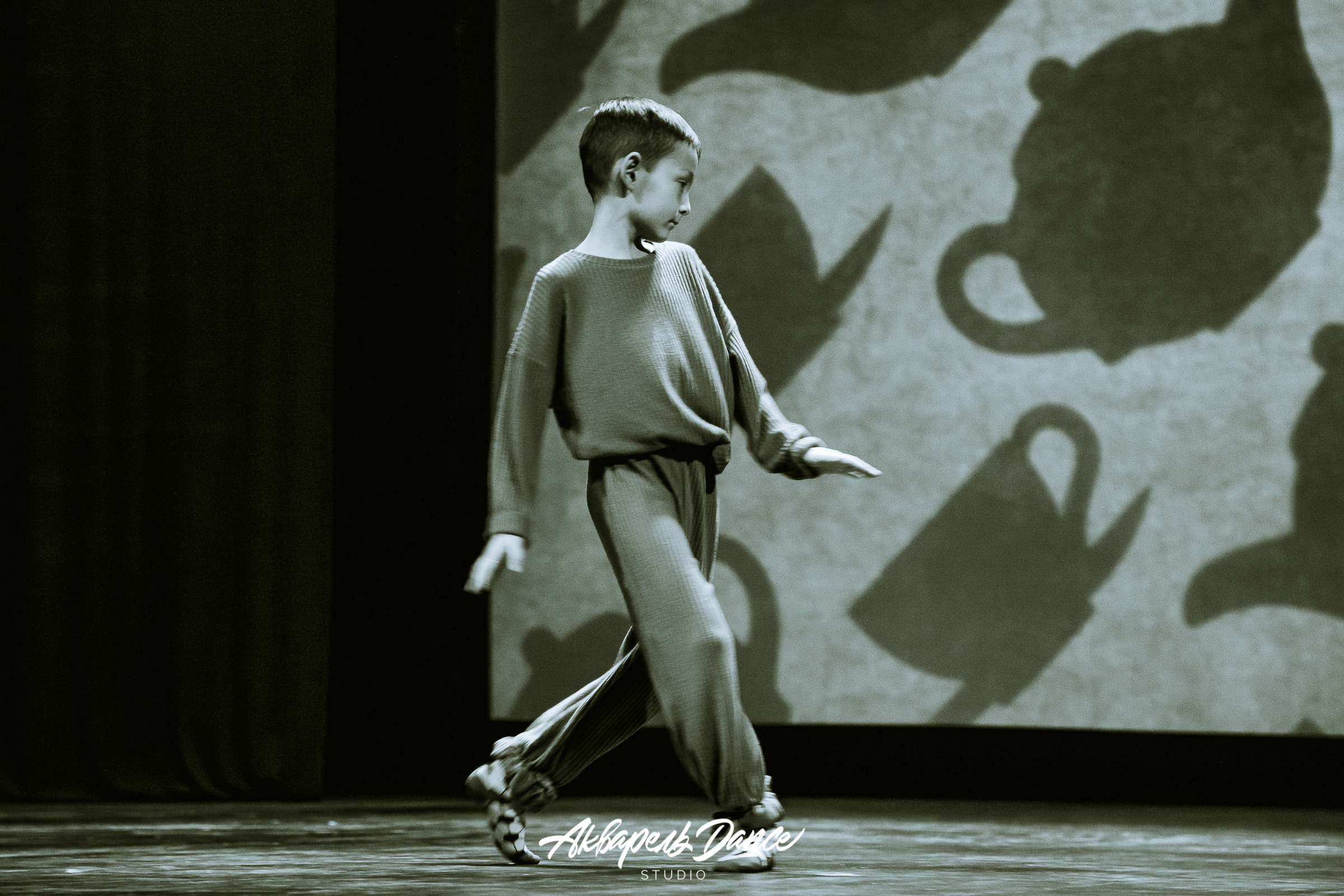 Алиса в стране чудес. Свадебный Семейный Репортажный фотограф в Москве