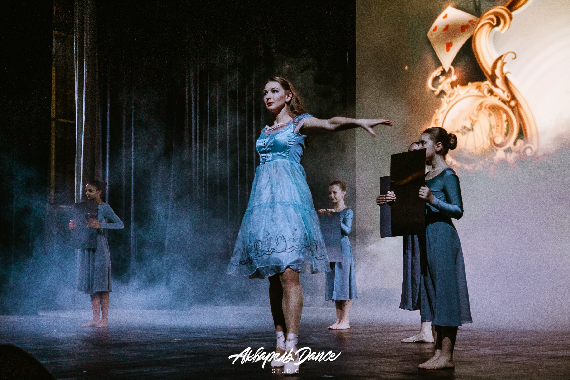 Алиса в стране чудес. Свадебный Семейный Репортажный фотограф в Москве