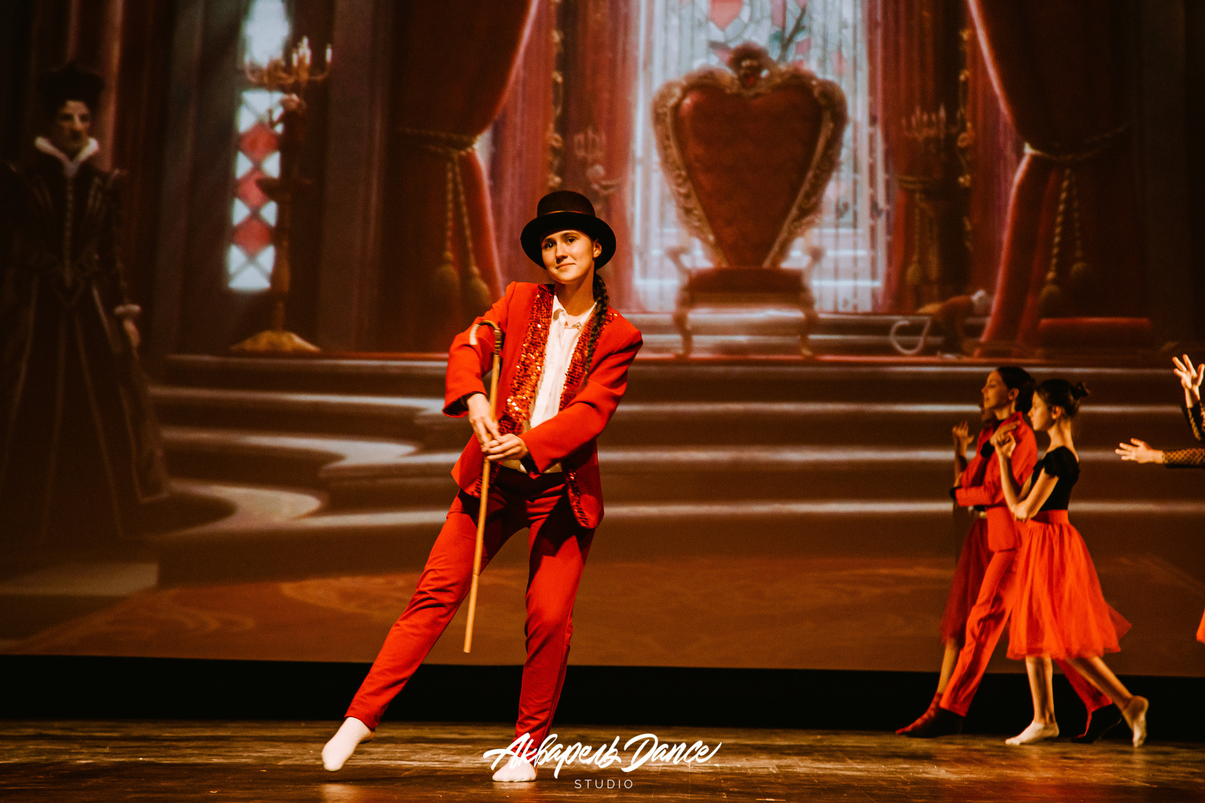 Алиса в стране чудес. Свадебный Семейный Репортажный фотограф в Москве