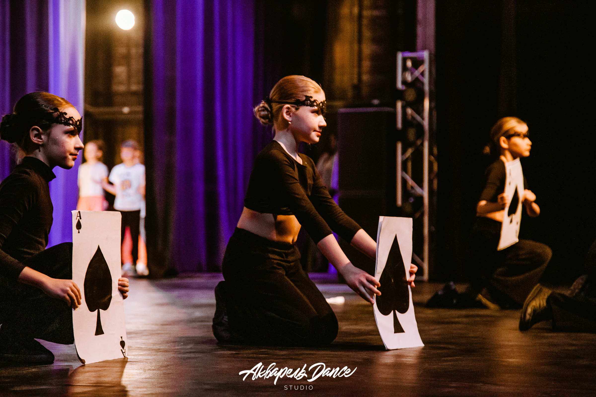 Алиса в стране чудес. Свадебный Семейный Репортажный фотограф в Москве