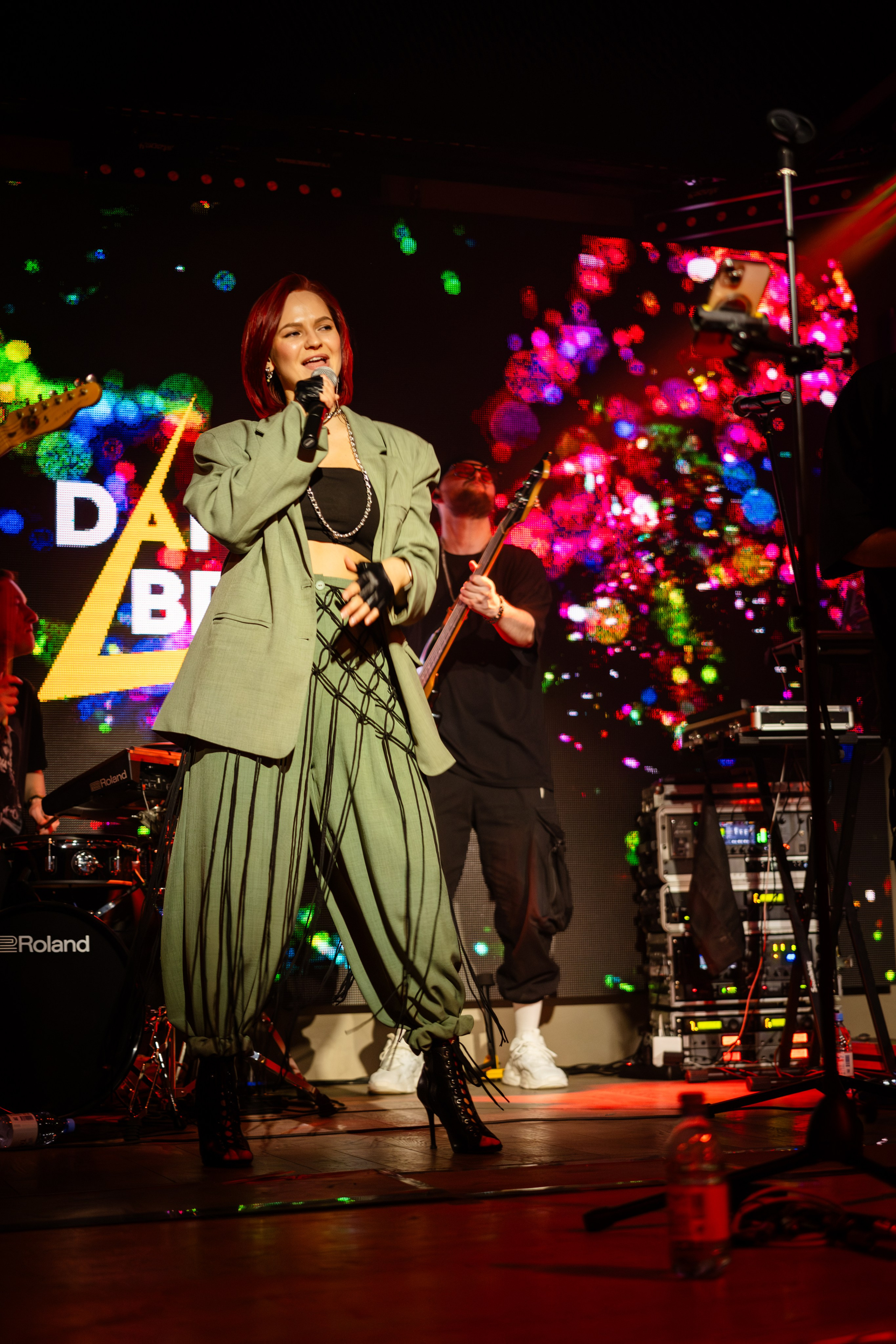 Концерт. Фотограф и видеограф в Тюмени Анна Жагорина, ваши фото еще не отдавали так быстро!