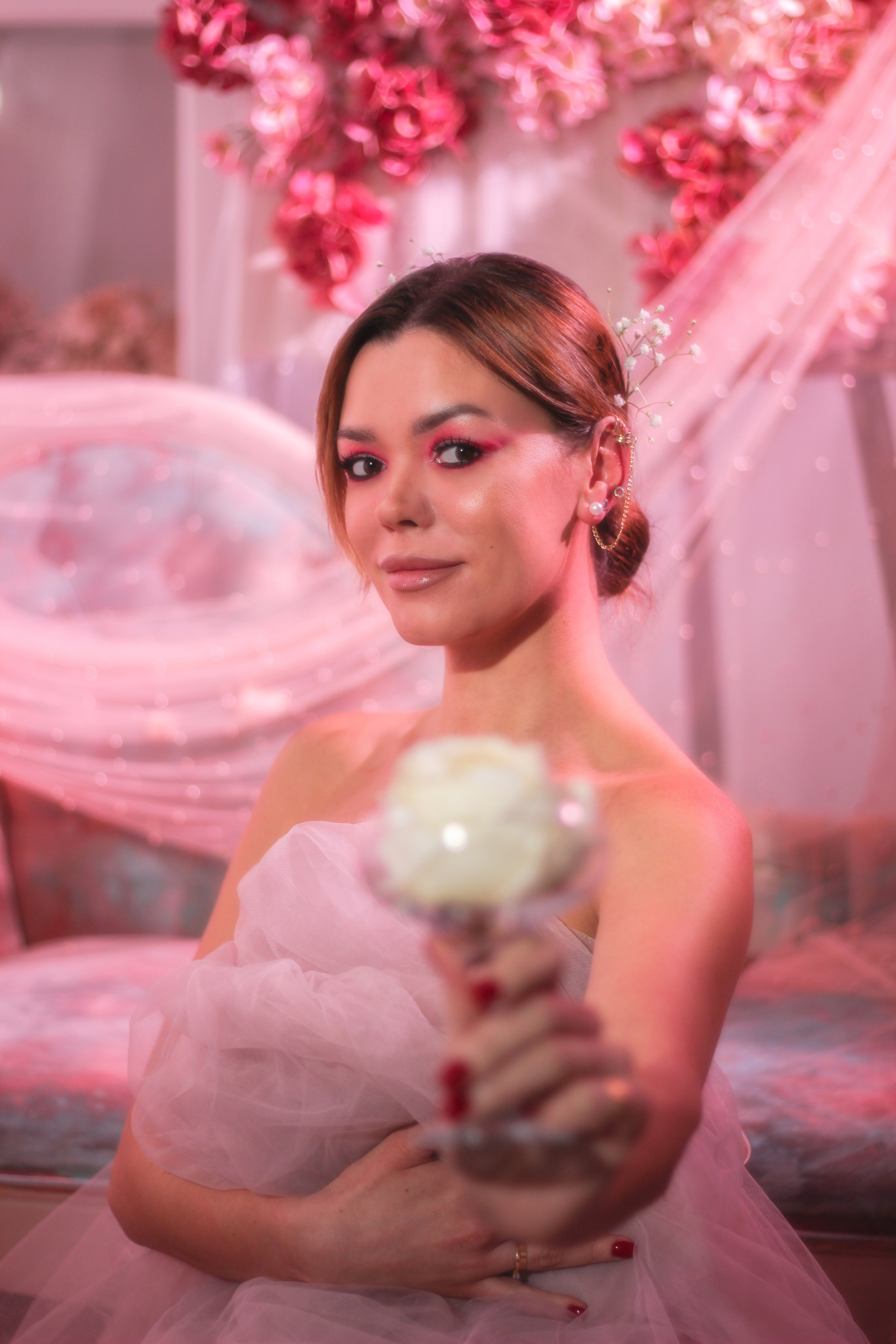 Розовая гортензия в лунном свете. Фотограф Красноярск