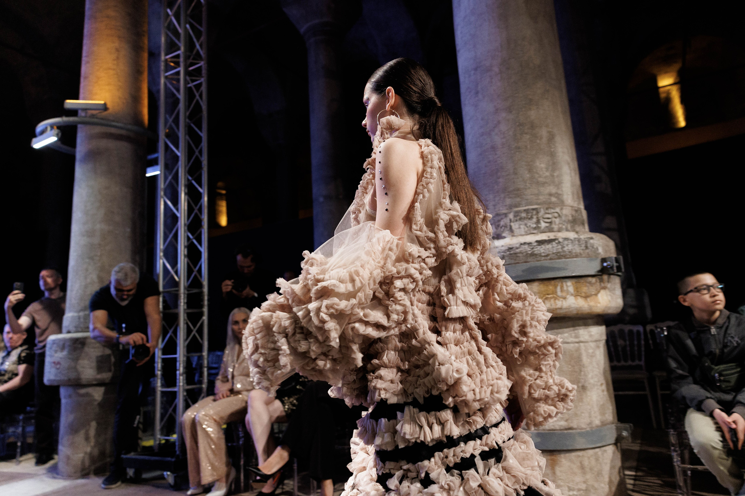 IFB-показ. About