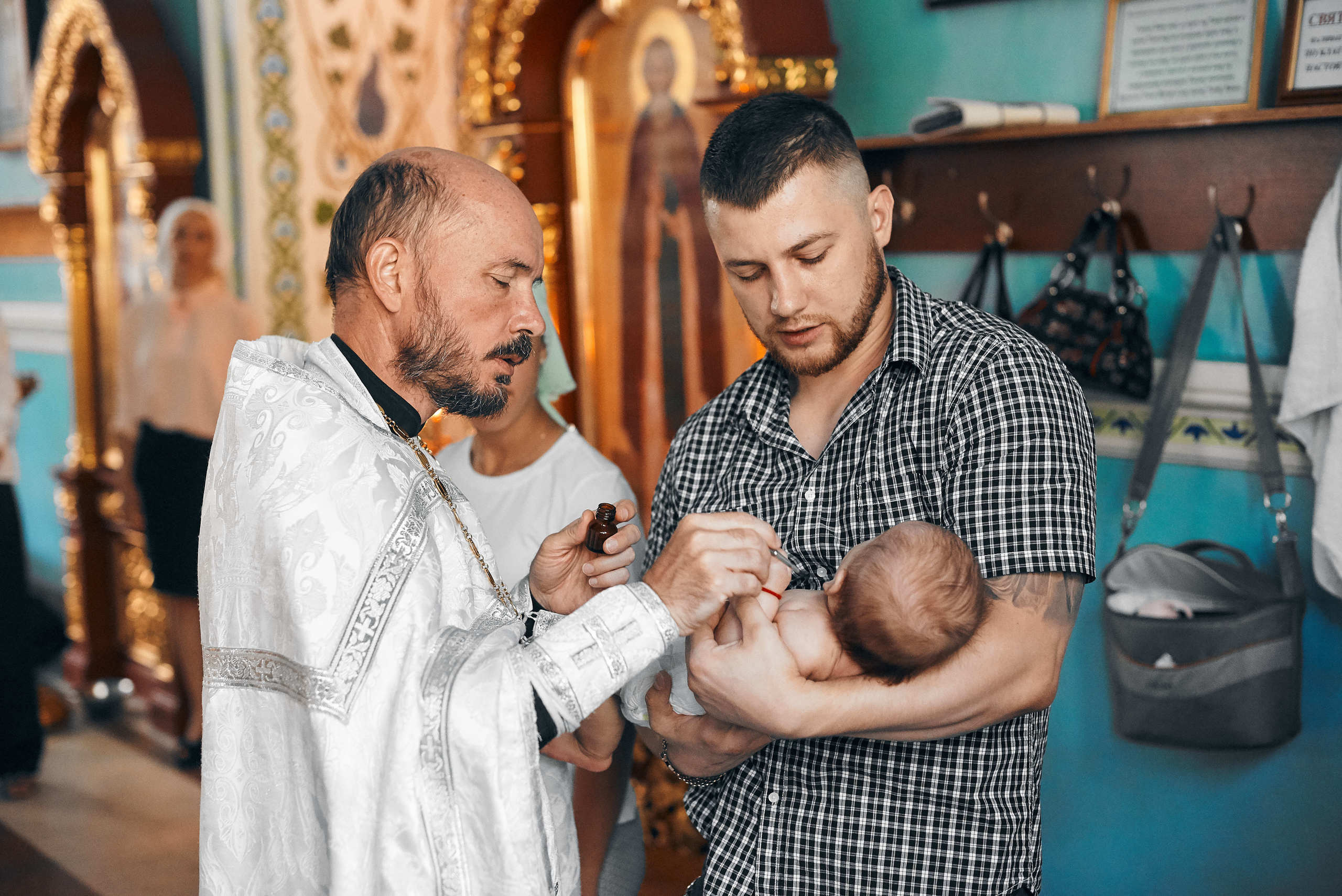 Фотосъёмка крещения. Артём Савиных — профессиональный фотограф в Москве | Репортажи, свадьбы, портреты