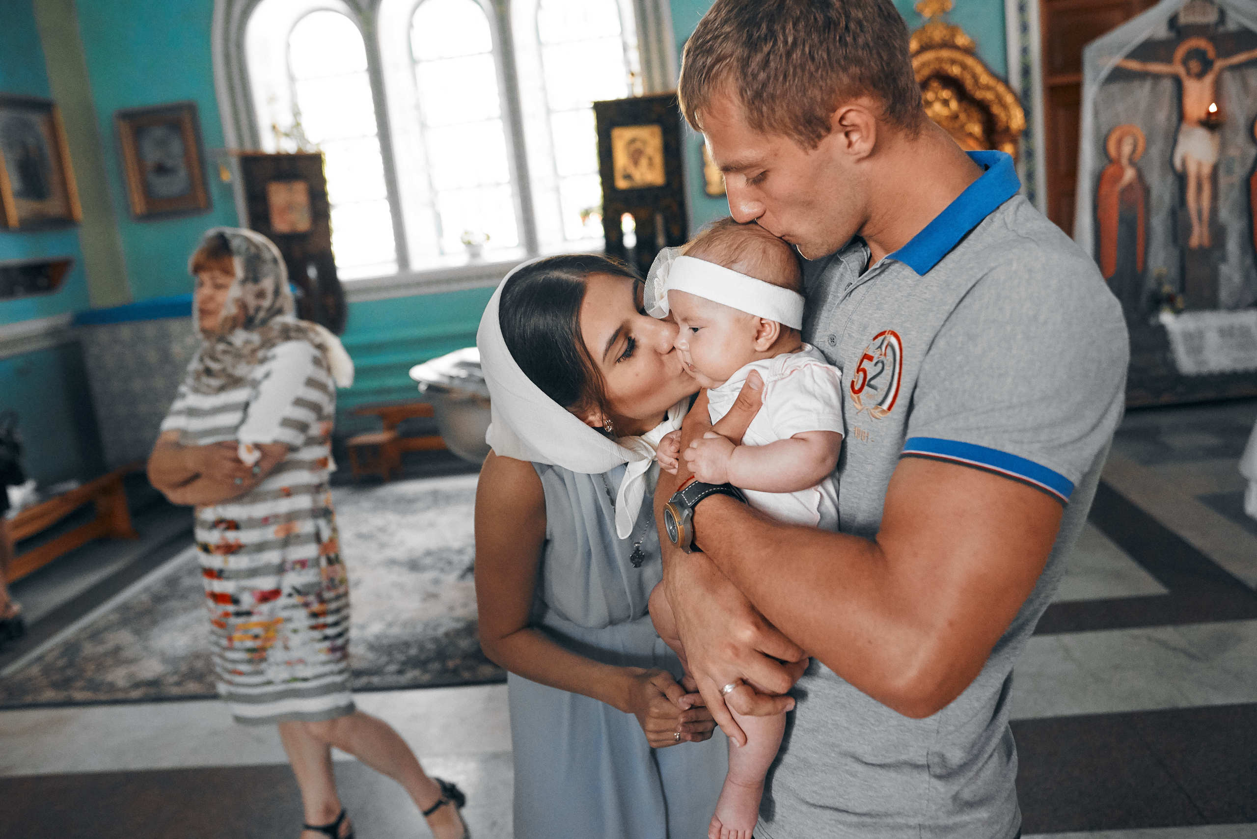 Фотосъёмка крещения. Артём Савиных — профессиональный фотограф в Москве | Репортажи, свадьбы, портреты