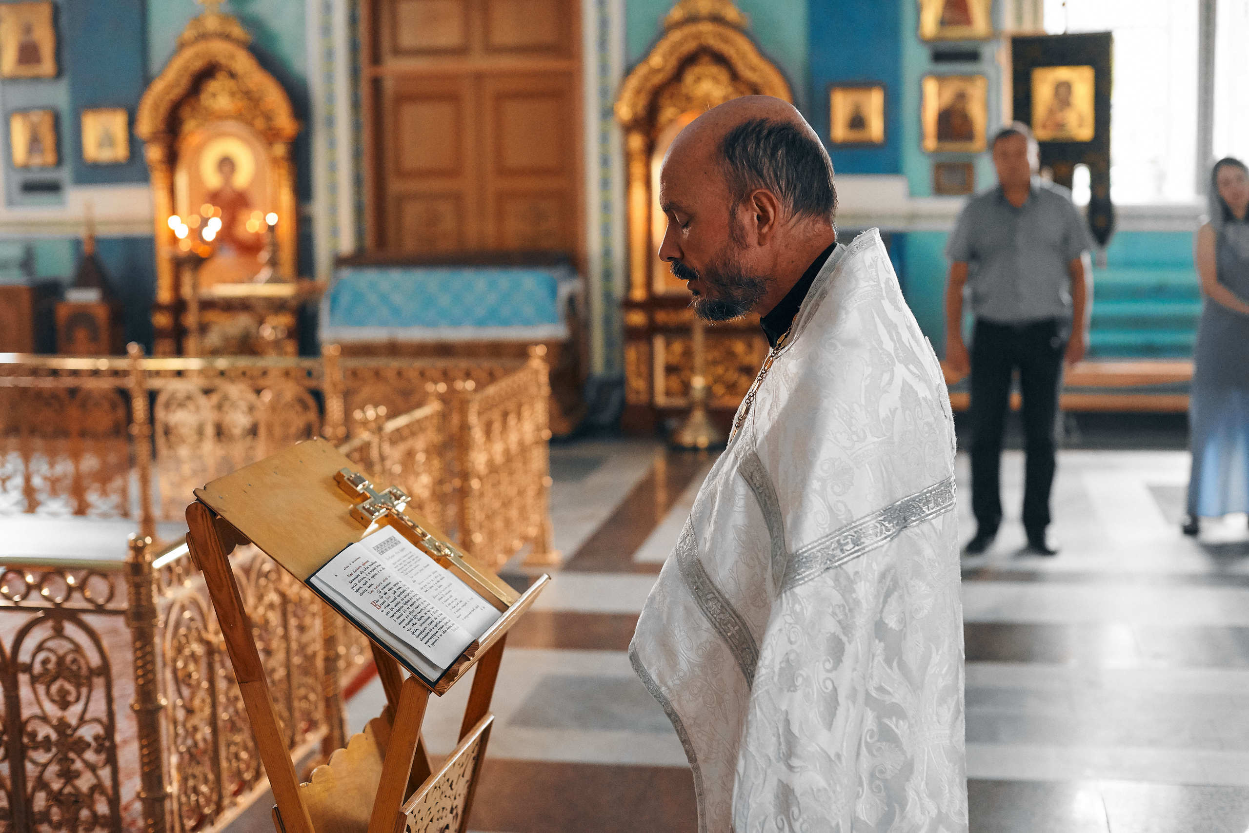 Фотосъёмка крещения. Артём Савиных — профессиональный фотограф в Москве | Репортажи, свадьбы, портреты