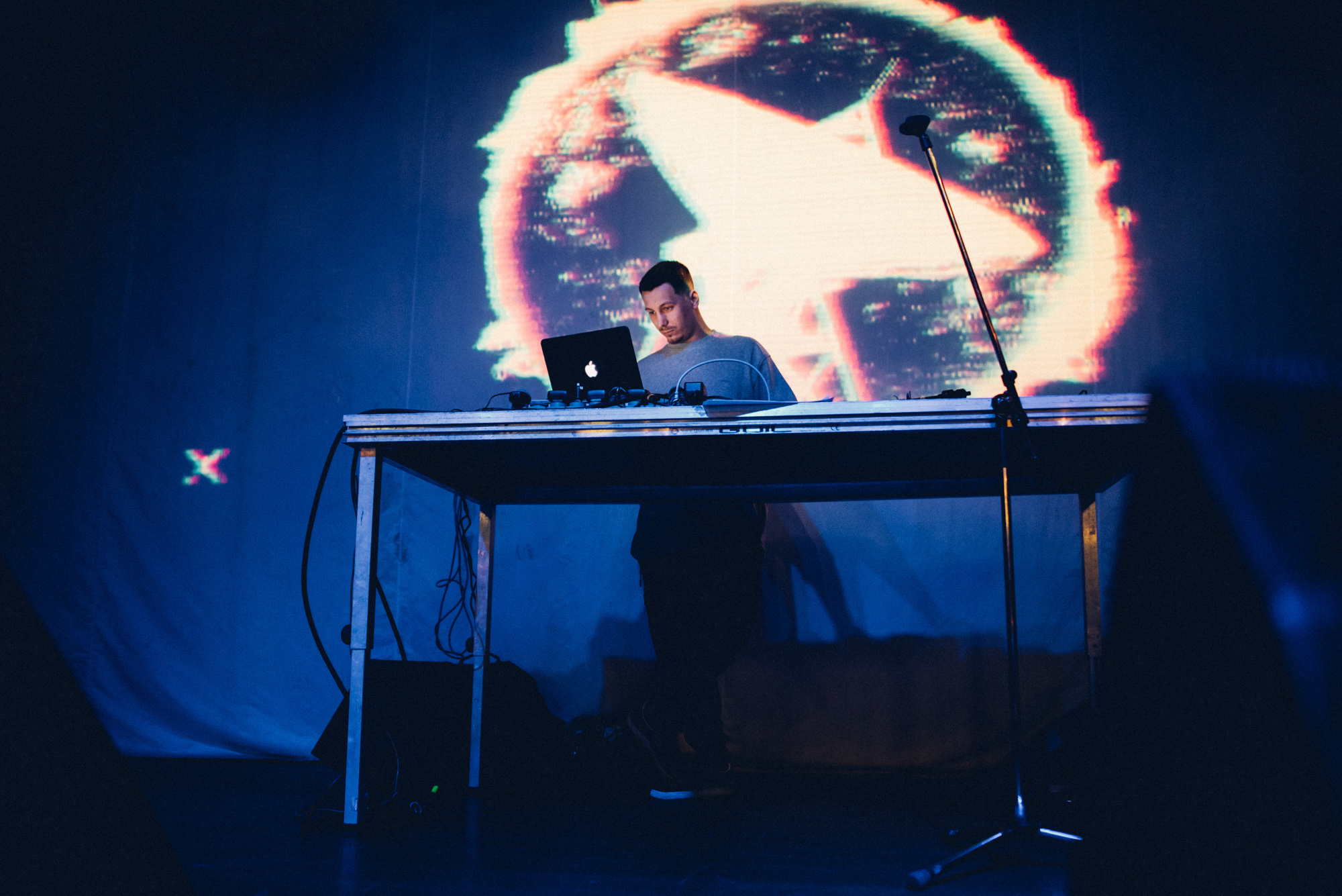 Съёмка концерта. Артём Савиных — профессиональный фотограф в Москве | Репортажи, свадьбы, портреты