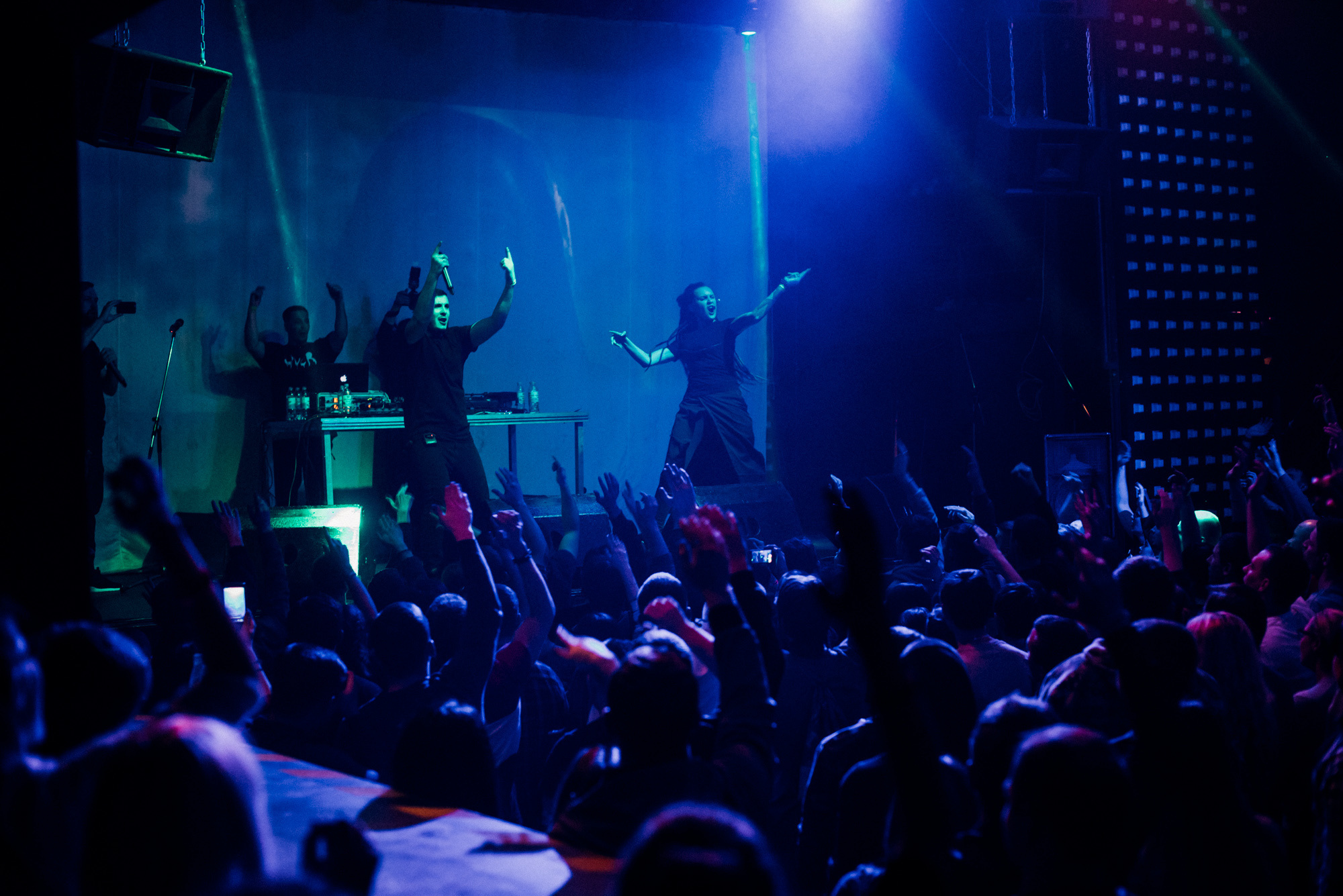 Съёмка концерта. Артём Савиных — профессиональный фотограф в Москве | Репортажи, свадьбы, портреты