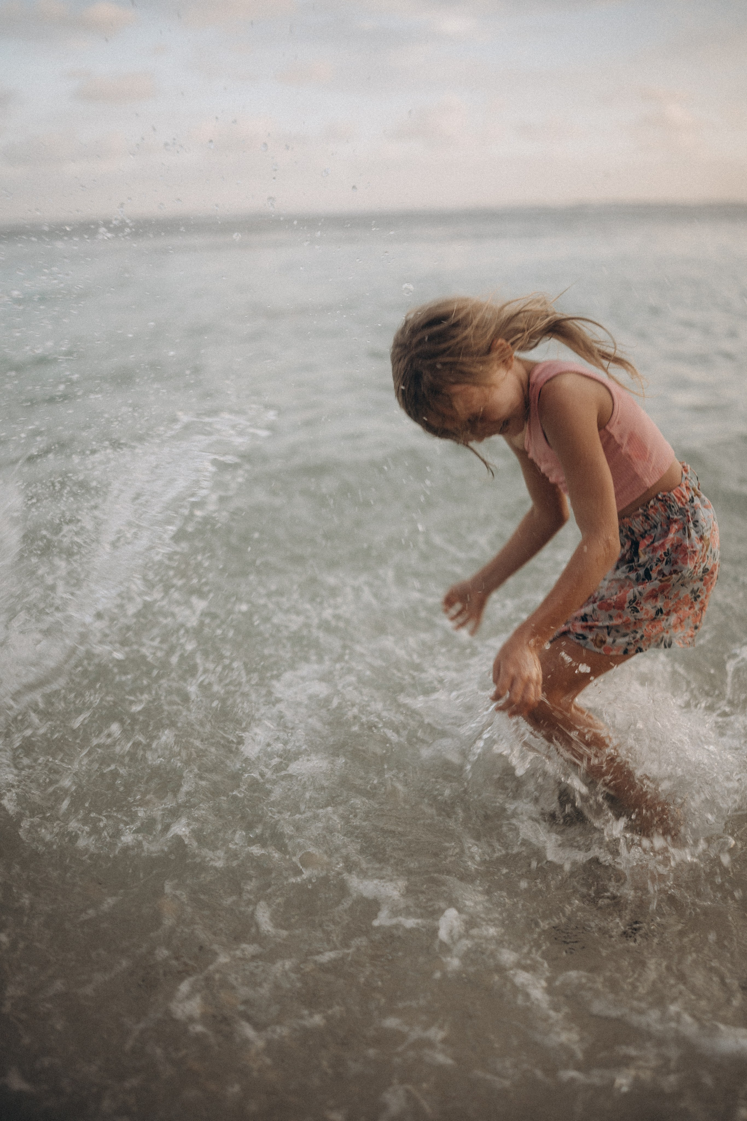 Настя, Ирина, Вика и Луна. Ольга Антипова — фотограф