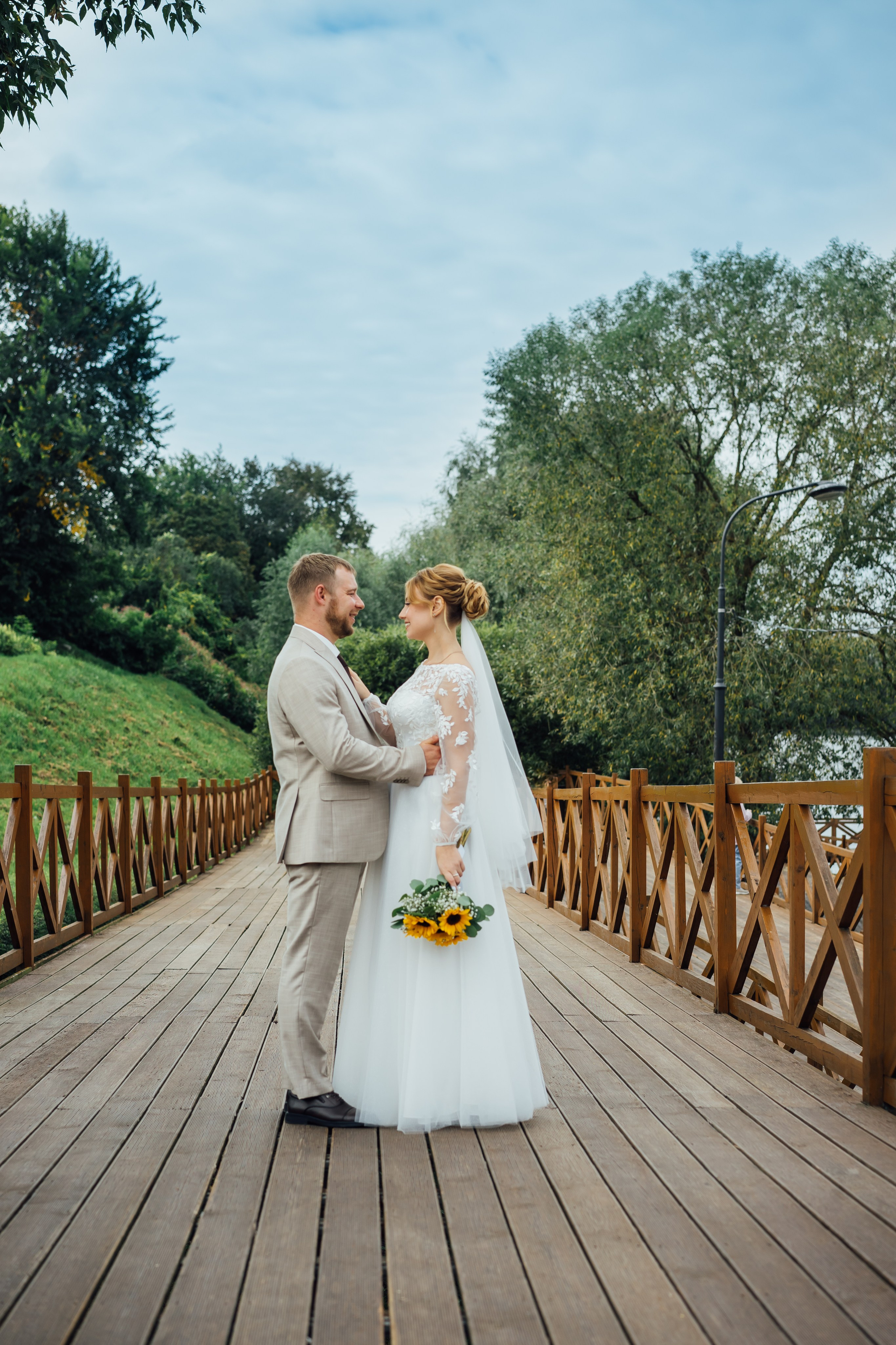 Алексей и Екатерина 06.09.2025 свадебная прогулка. Свадебный фотограф в Коломне, Воскресенске, Егорьевске Владимир Петров