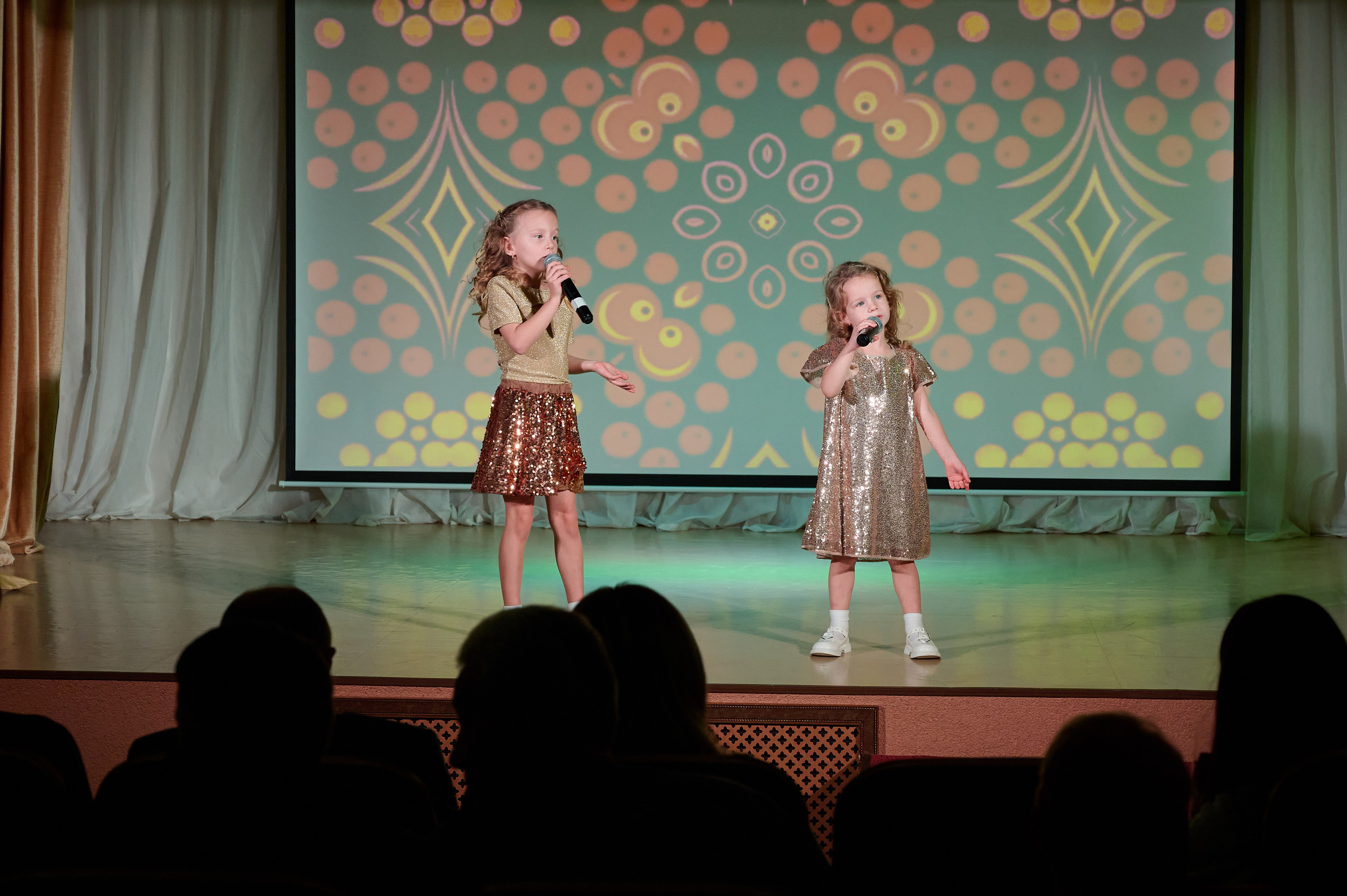 НОвогодний концерт. дк Виноградный. Жизнь курорта Кабардинка в фотографиях